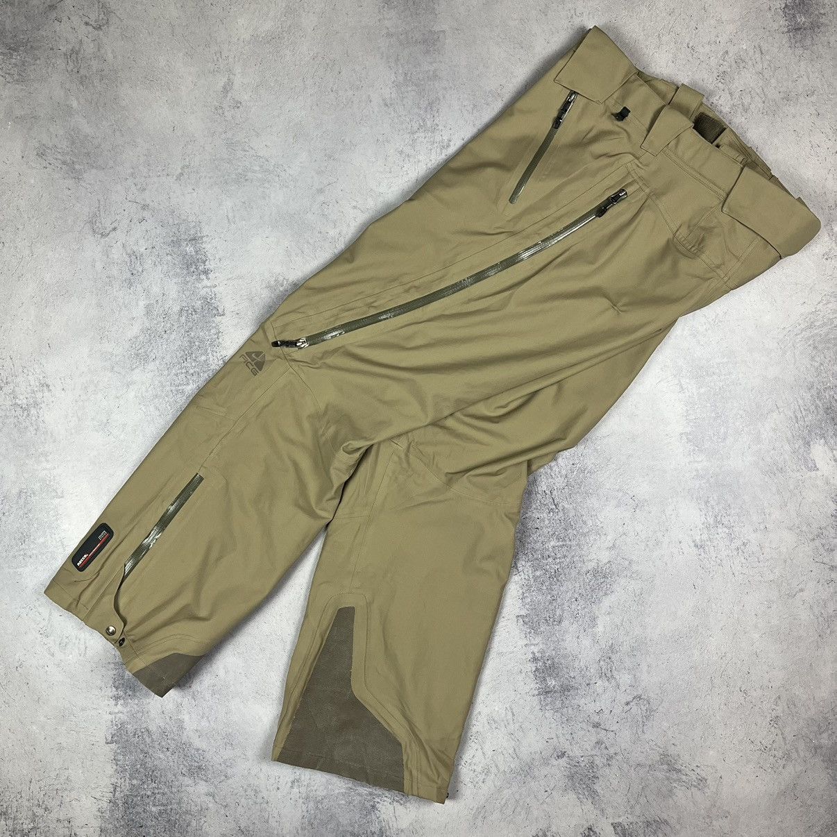 Nike ACG Vintage Nike ACG rare ski storm fit snowboard pants 00’s Size 32" / US 10 / IT 46 - 2 Thumbnail