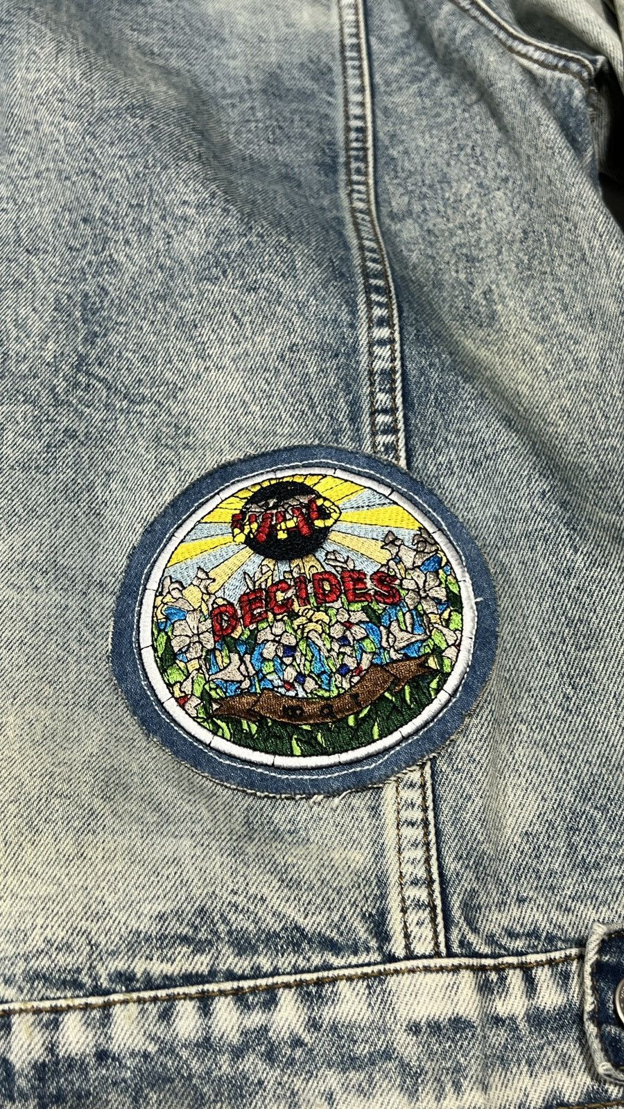 Who Decides War Who Decides War Acid Sphere Denim Jacket Size US L / EU 52-54 / 3 - 14 Thumbnail