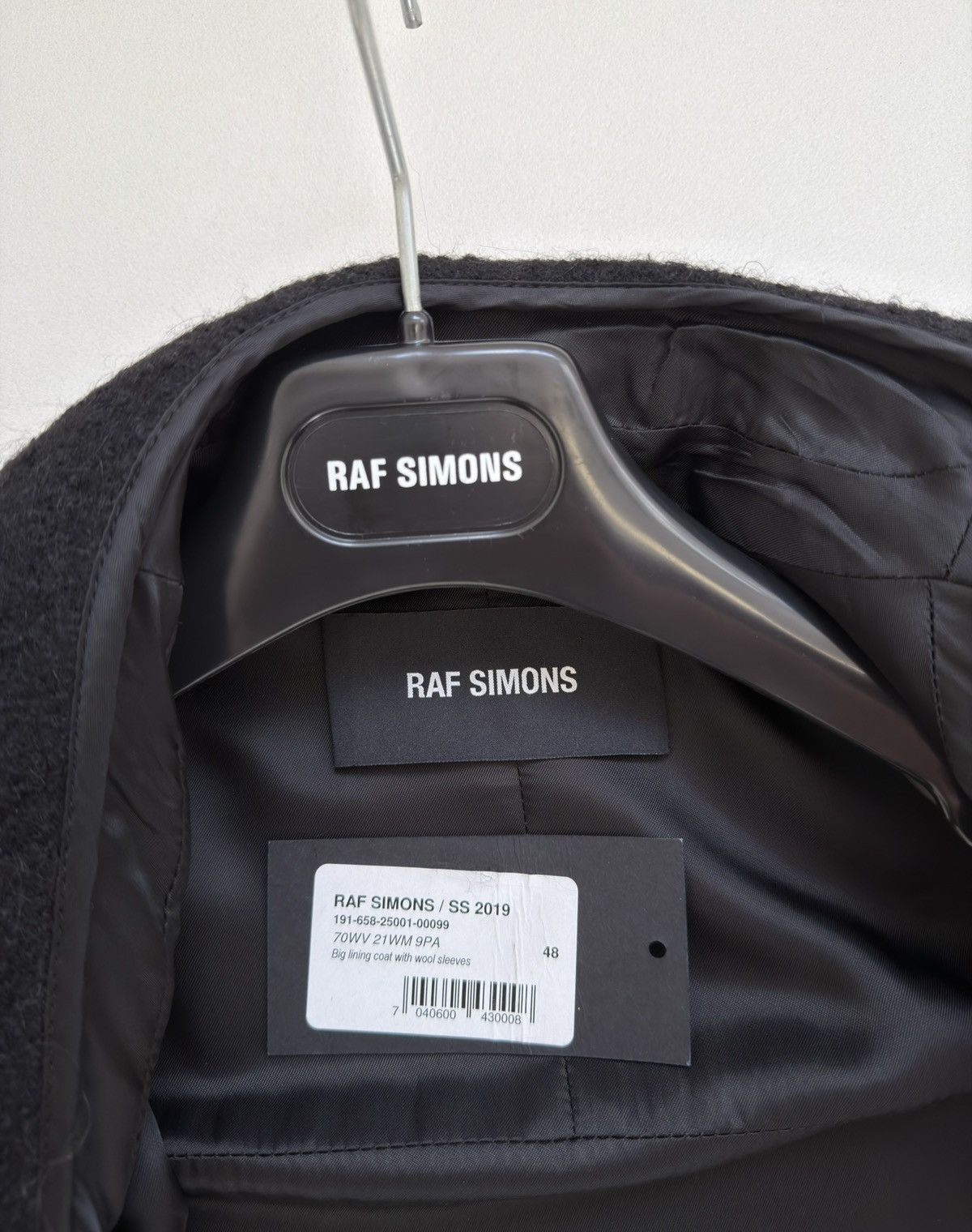 Raf Simons S/S 19 Black ‘Big Lining Coat With Wool Sleeves’ Size US M / EU 48-50 / 2 - 5 Thumbnail