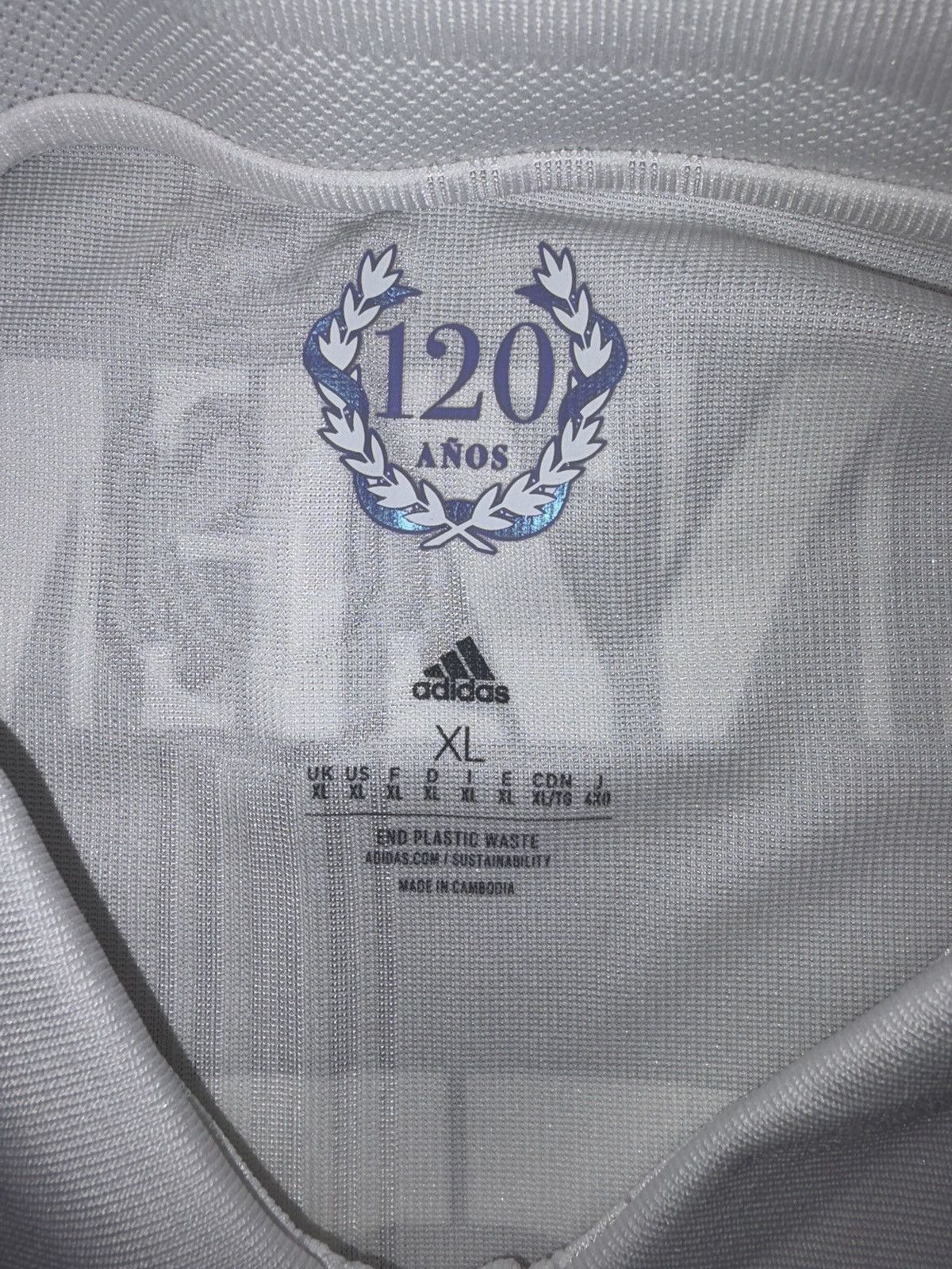 Adidas Real Madrid 2022 Jersey Size US XL / EU 56 / 4 - 6 Thumbnail