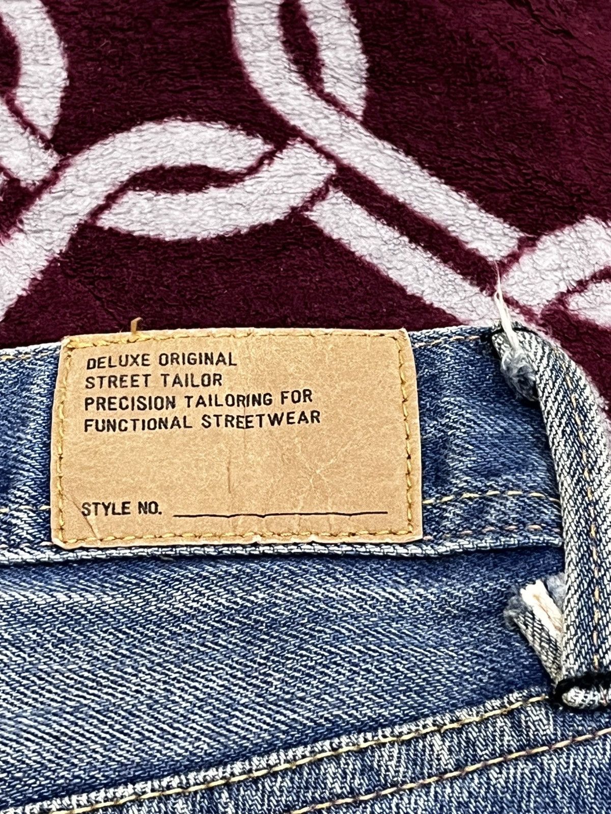 Japanese Brand Deluxe Clothing Distressed Reworked Half Selvedge Denim Size US 34 / EU 50 - 20 Thumbnail