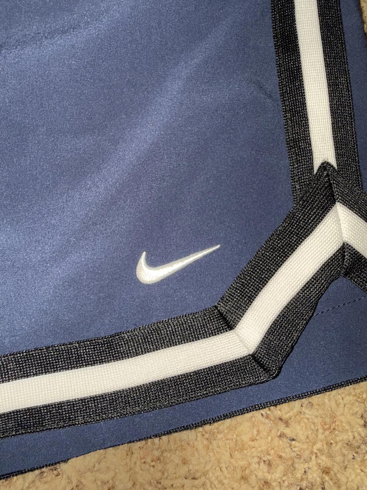 Nike Nike Men’s DNA Dri-FIT 8" Basketball Woven Shorts Sample Size US 36 / EU 52 - 2 Thumbnail