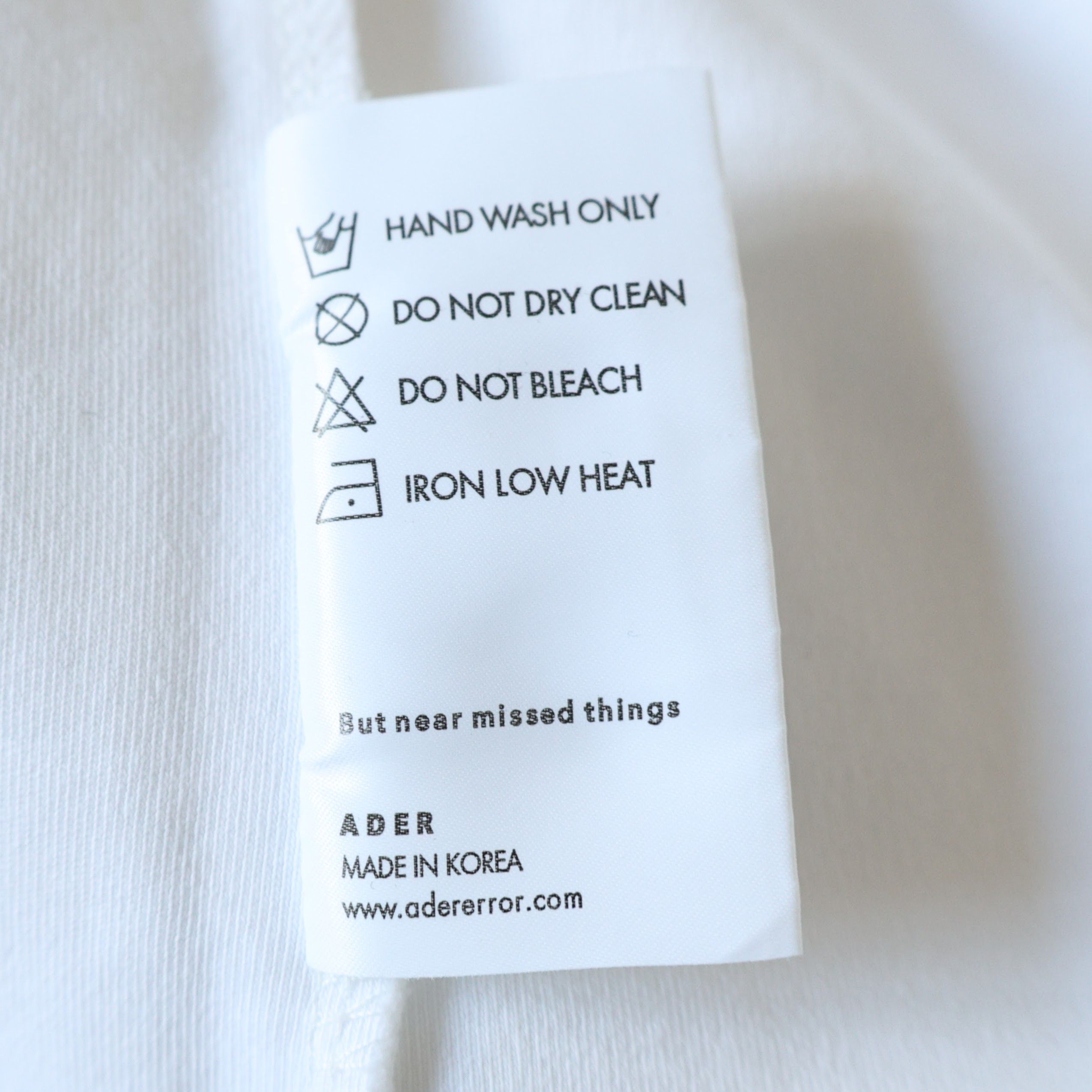 Ader Error Ader Error Mount T-Shirt FW19 Read Desc. About Sizing Size US S / EU 44-46 / 1 - 10 Thumbnail