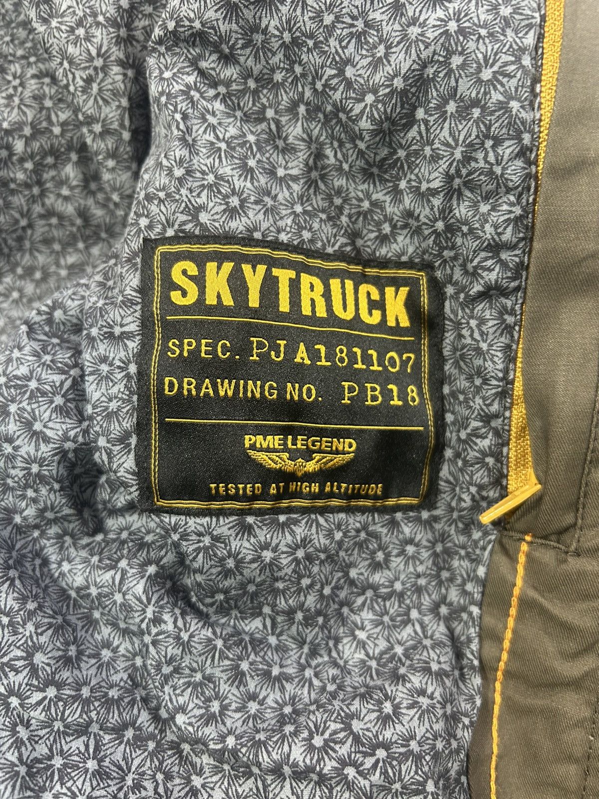 Other Small Mens PME LEGEND SKYTRUCK COTTON DARK BROWN JACKET Size US S / EU 44-46 / 1 - 3 Thumbnail