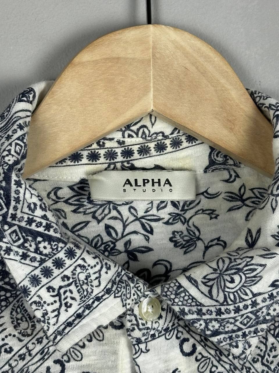Alpha Studio Alpha Studio Luxury Printed Slim Shirt Size US S / EU 44-46 / 1 - 8 Thumbnail