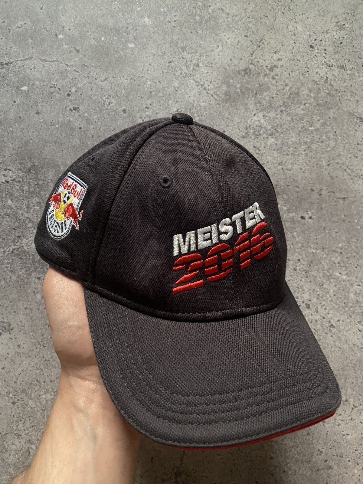 Red Bull Meister 2016 Red Bull Salzburg F1 Racing cap hat Size ONE SIZE - 1 Thumbnail
