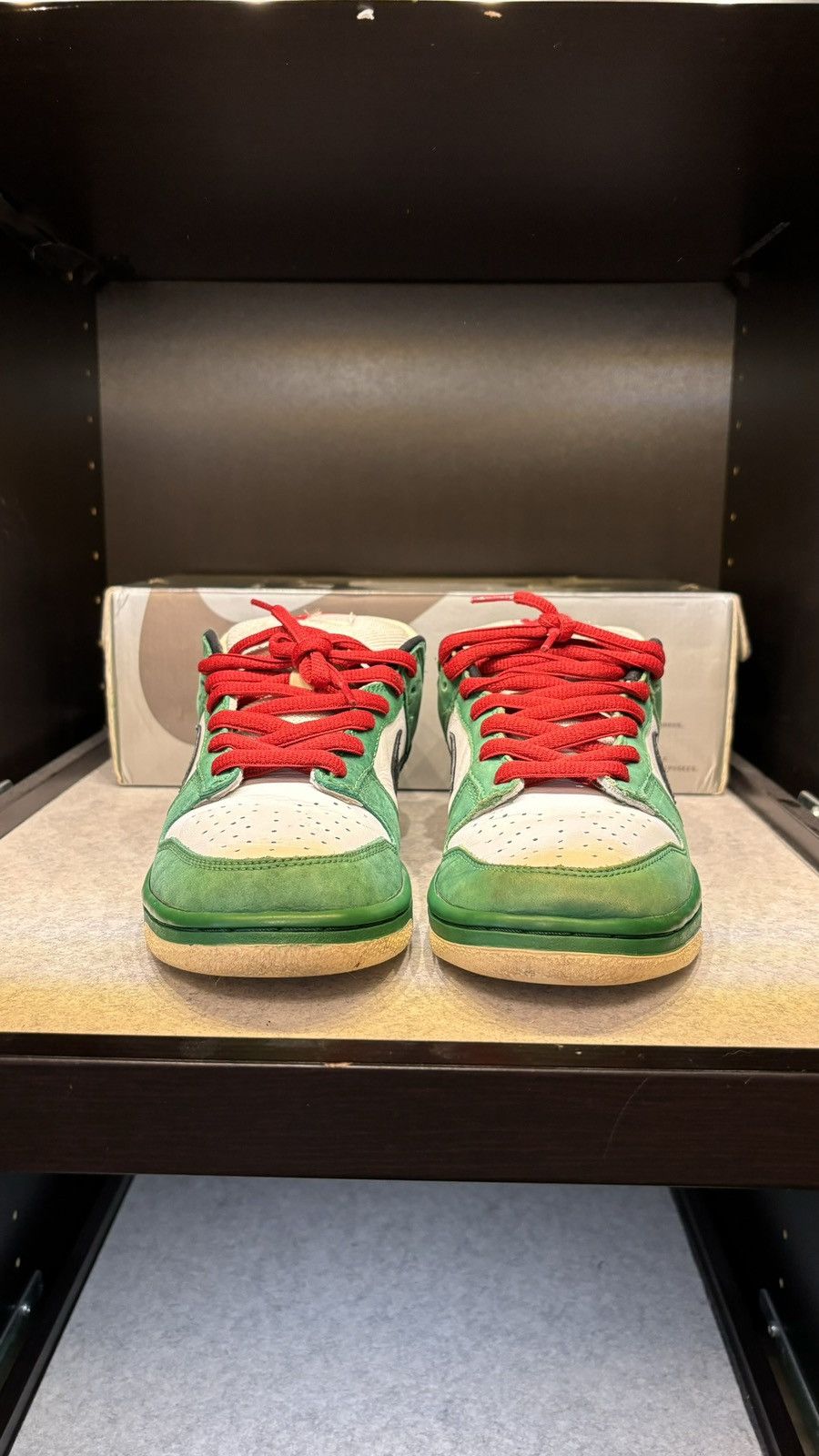 Heineken × Nike SB Dunk Heineken Size US 9 / EU 42 - 4 Thumbnail