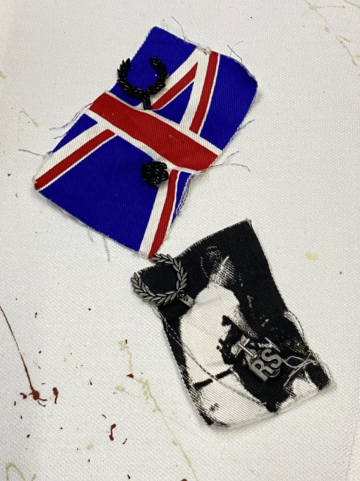 Fred Perry × Raf Simons Raf Simons x Fred Perry Anarchy Painted Polo Tee Size US S / EU 44-46 / 1 - 10 Thumbnail