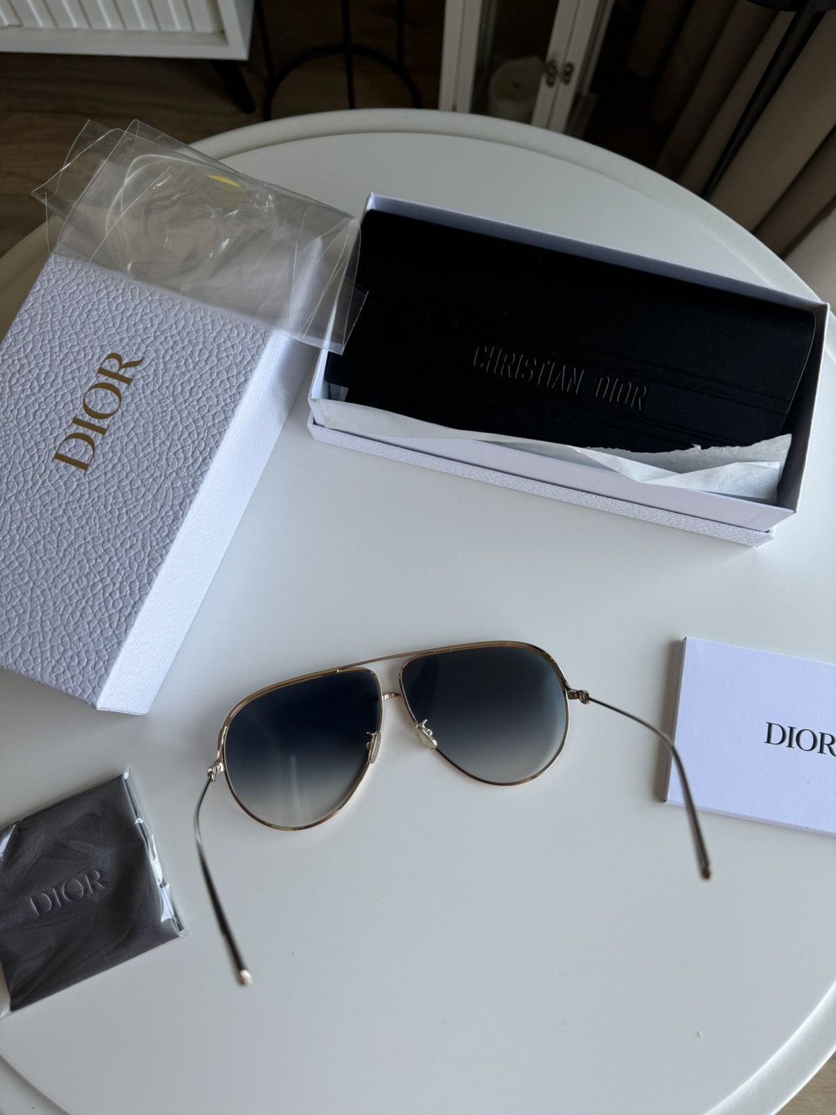 Dior Christian Dior Sunglasses Size ONE SIZE - 4 Thumbnail