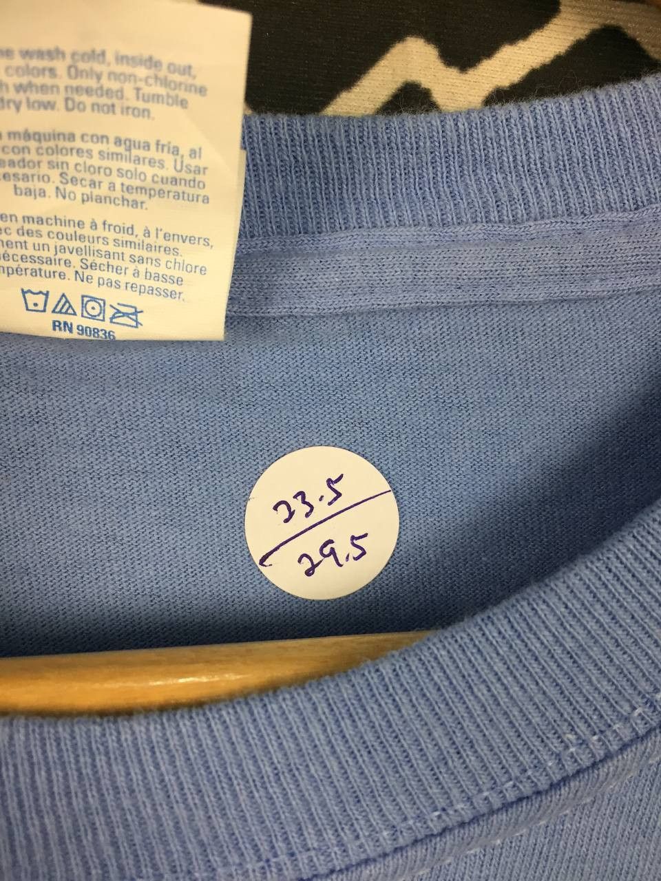 Vintage Amazon CLT4 Charlotte North Carolina Warehouse Tee Size US XL / EU 56 / 4 - 11 Thumbnail