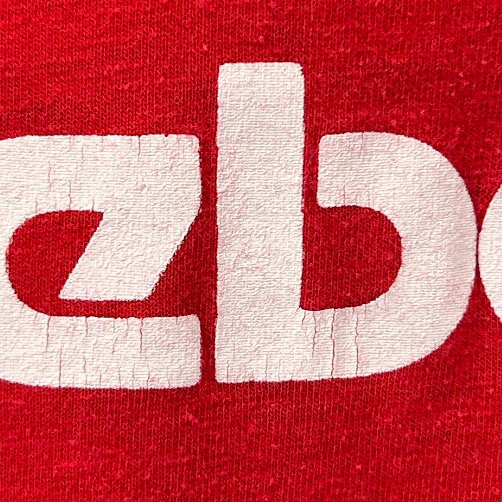 Reebok Vintage 80s Reebok Logo T Shirt Made In USA Red S Small Size US S / EU 44-46 / 1 - 5 Thumbnail