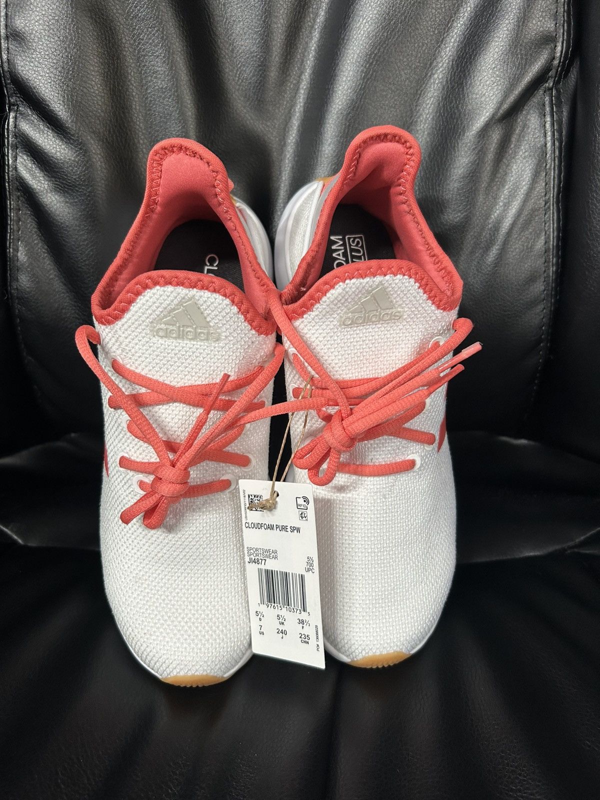 Adidas Cloud Foam Pure Women’s 7 White/Scarlett New OG Box