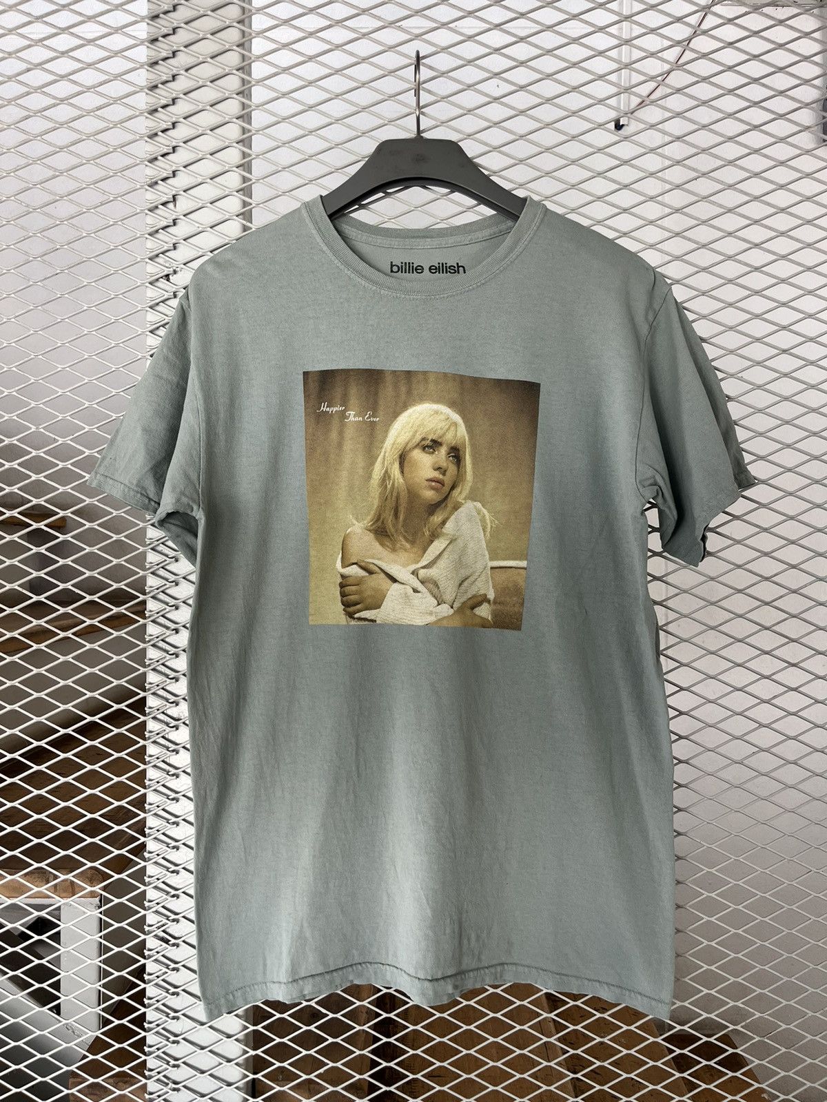Band Tees × Billie Eilish Billie Eilish Happier Than Ever Photo Tshirt Size US M / EU 48-50 / 2 - 2 Thumbnail