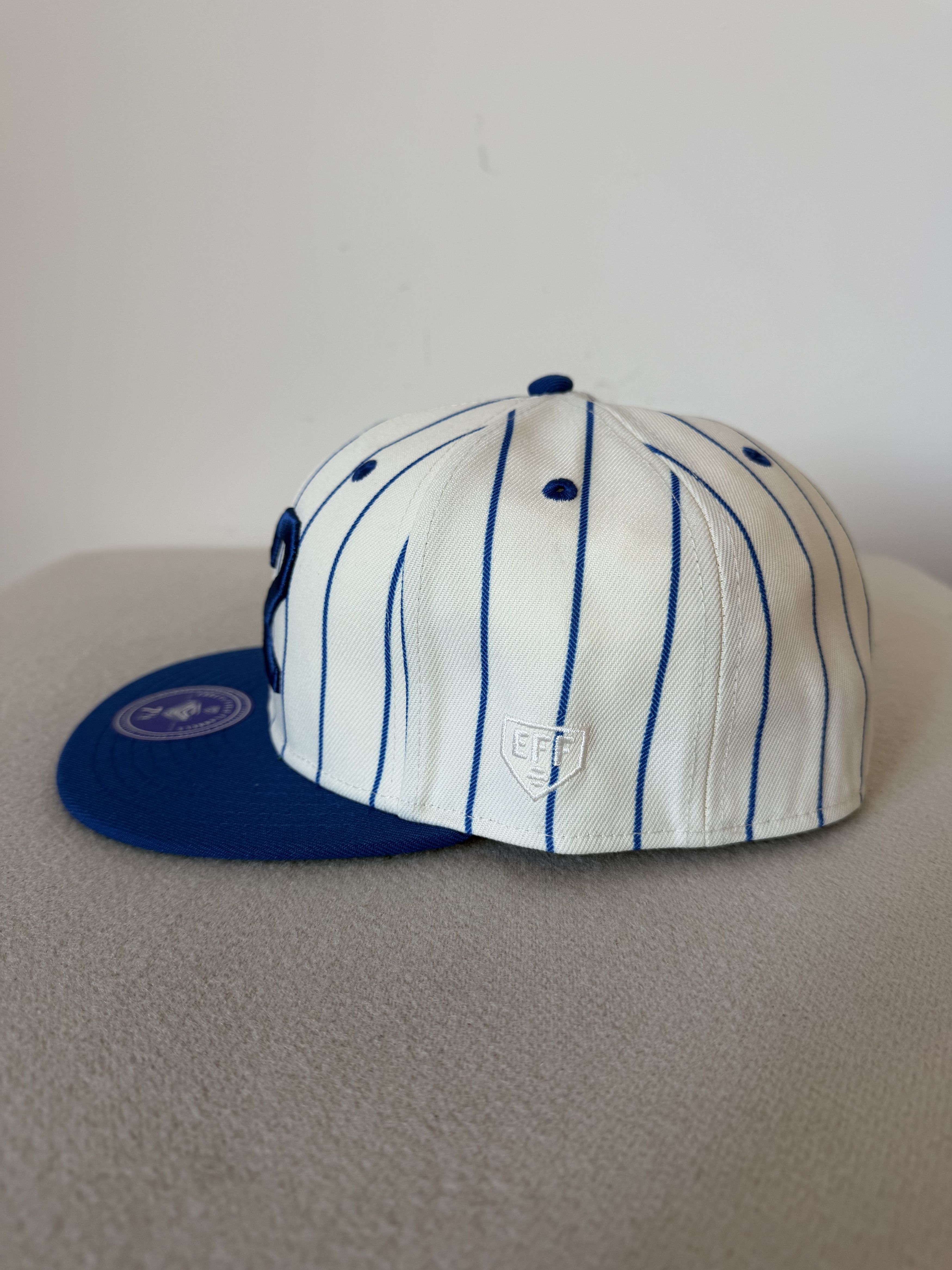 New Era 7 5/8 Ebbets Field Flannels Jackie Robinson 42 Signature Hat Size ONE SIZE - 2 Thumbnail