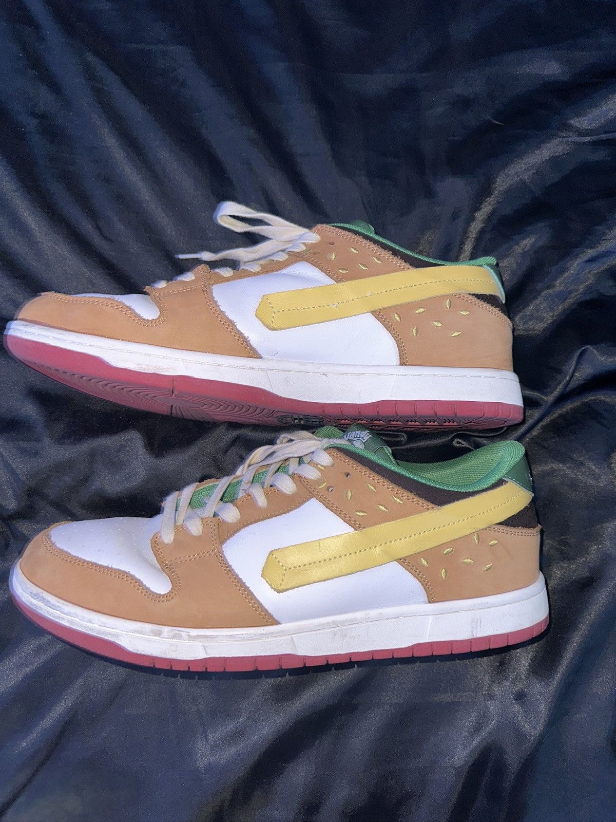 Vandy The Pink Vandy the Pink Burger Dunks Size US 13 / EU 46 - 2 Thumbnail