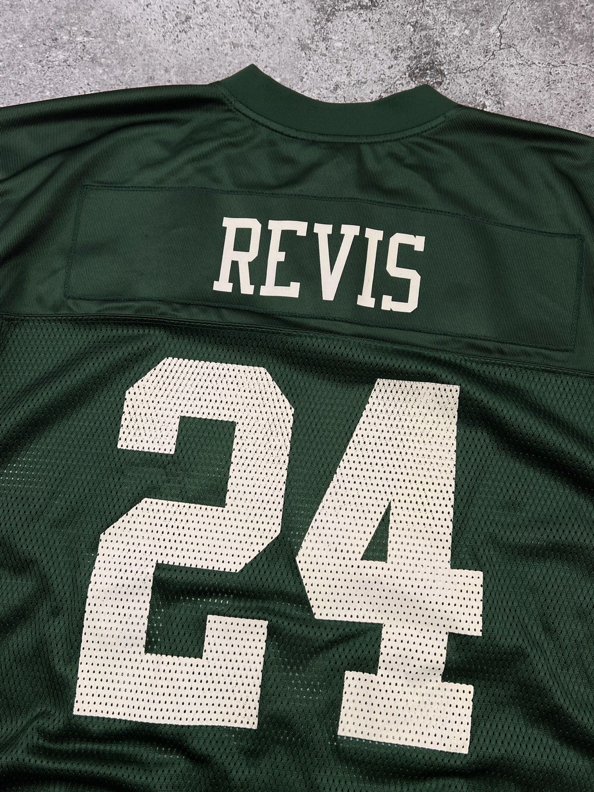 NFL Reebok On Field New York Jets NFL Darrelle Revis #24 Jersey Size US XL / EU 56 / 4 - 5 Thumbnail