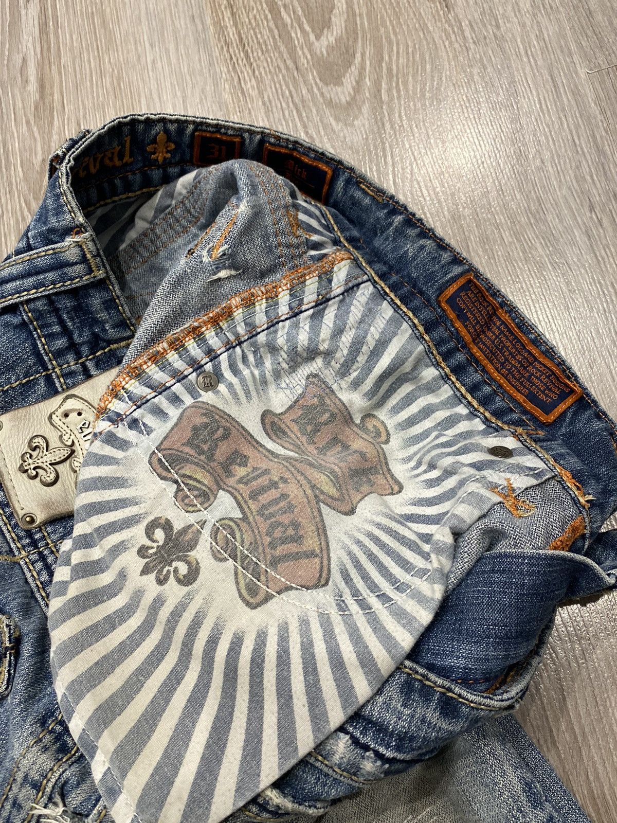 Rock Revival Vintage Rock Revival Distressed Fleur-de-Lis Denim Jeans Y2K Size US 31 - 8 Thumbnail