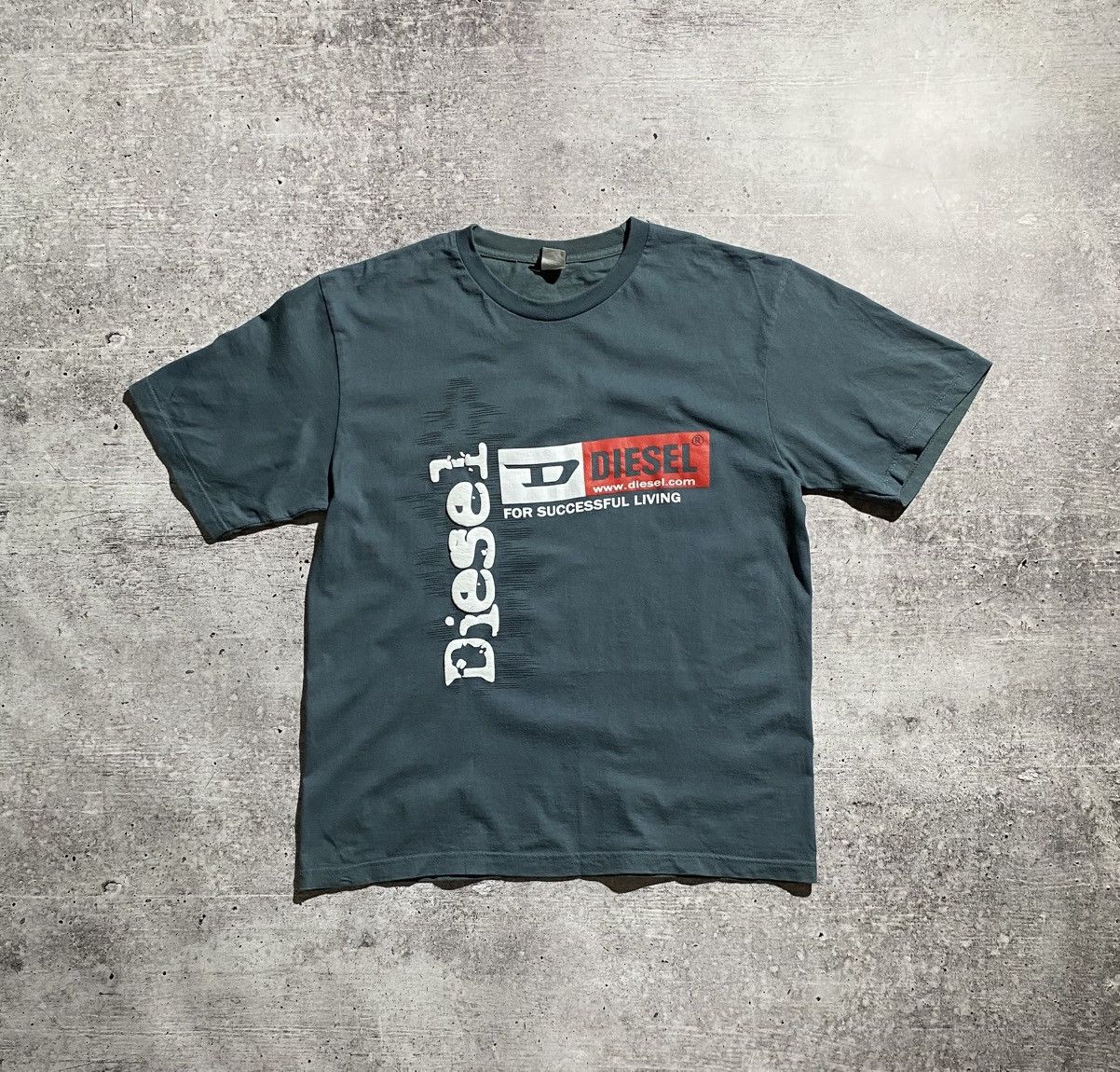 Other DIESEL VINTAGE RARE TSHIRT Size US XL / EU 56 / 4 - 1 Thumbnail