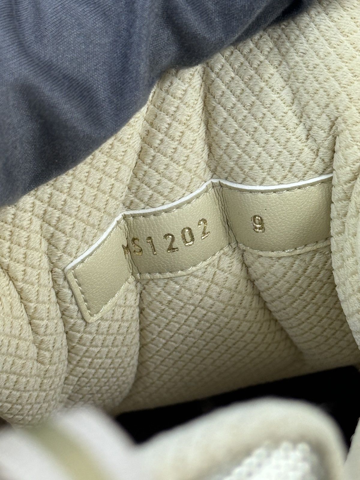 Louis Vuitton LV RUNNING TATIC SNEAKERS Size US 11 / EU 44 - 12 Thumbnail