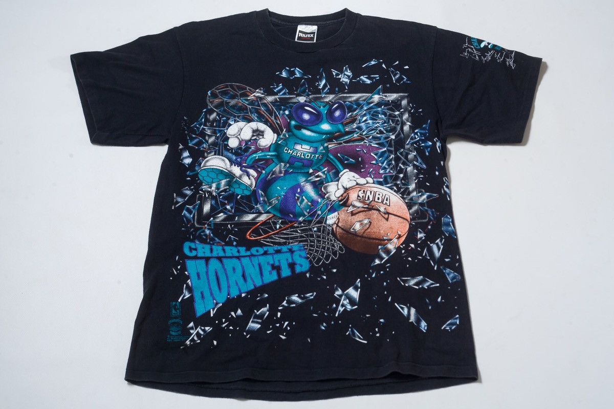 NBA Vintage 1992 Charlotte Hornets T-shirt Size US L / EU 52-54 / 3 - 1 Thumbnail