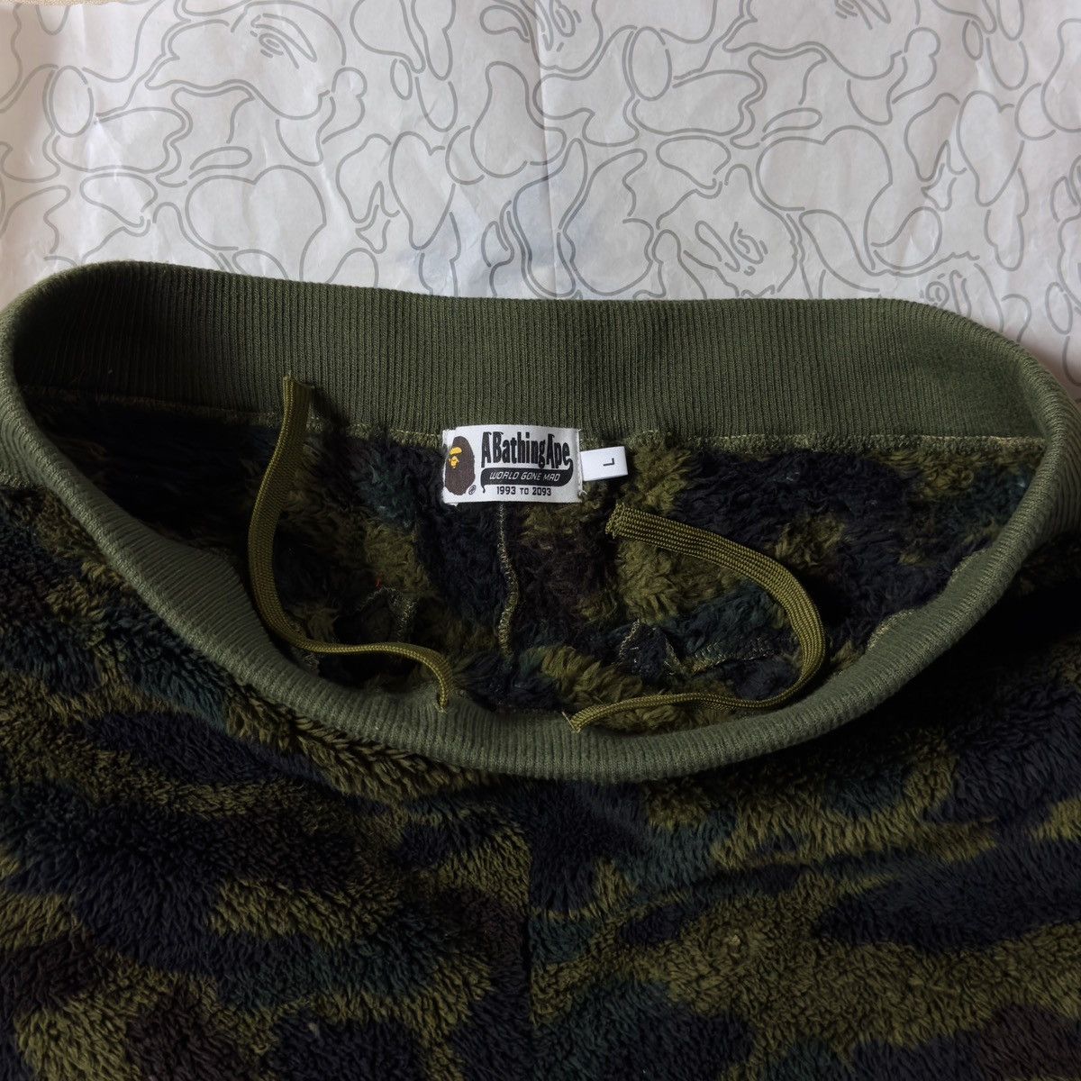 Bape Bape 1st Camo Boa Pants Green 2018 Size US 34 / EU 50 - 7 Thumbnail