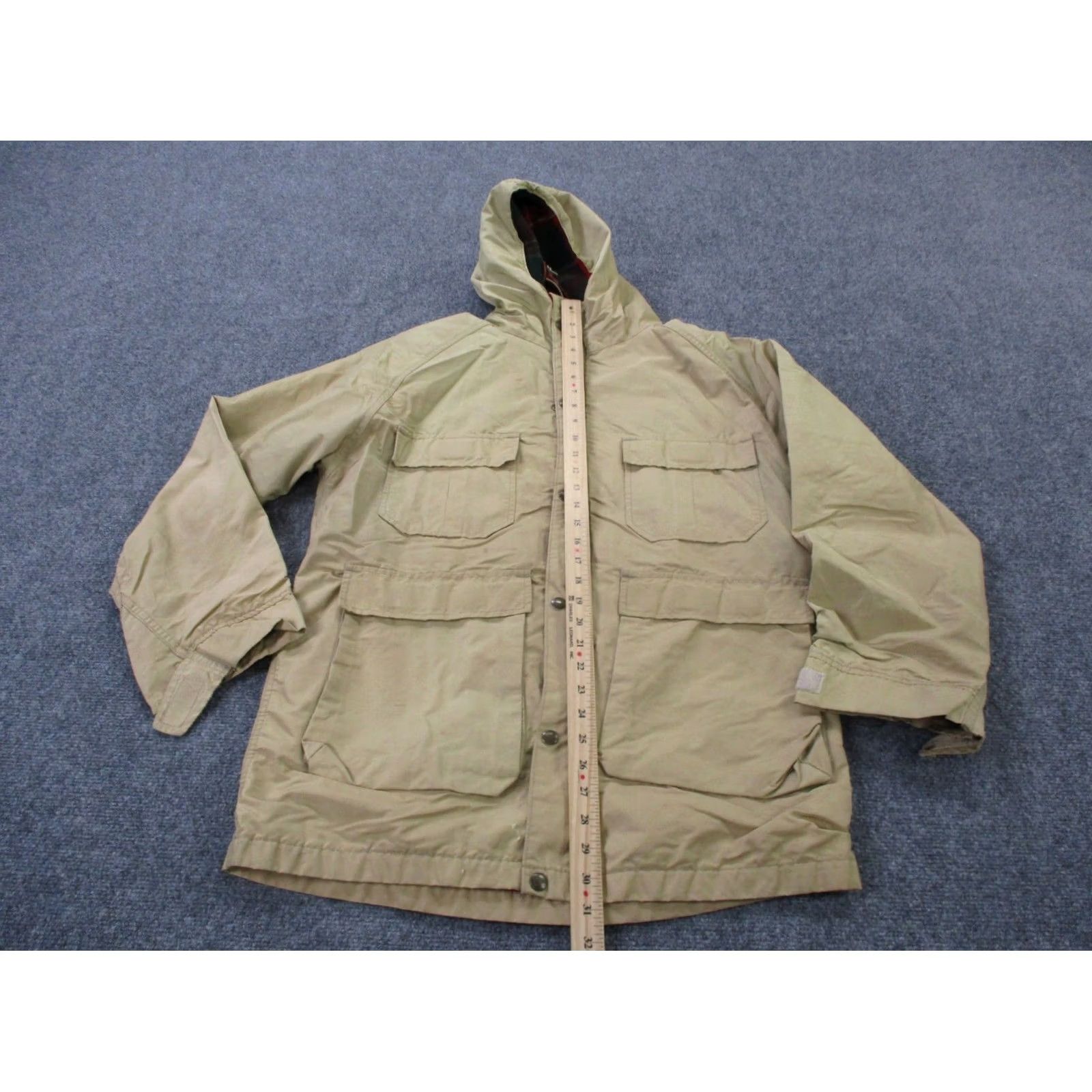 Vintage Vintage Woolrich Jacket Mens L Beige Wool Lined Outdoor Hiking Camping 90s Size US L / EU 52-54 / 3 - 3 Thumbnail