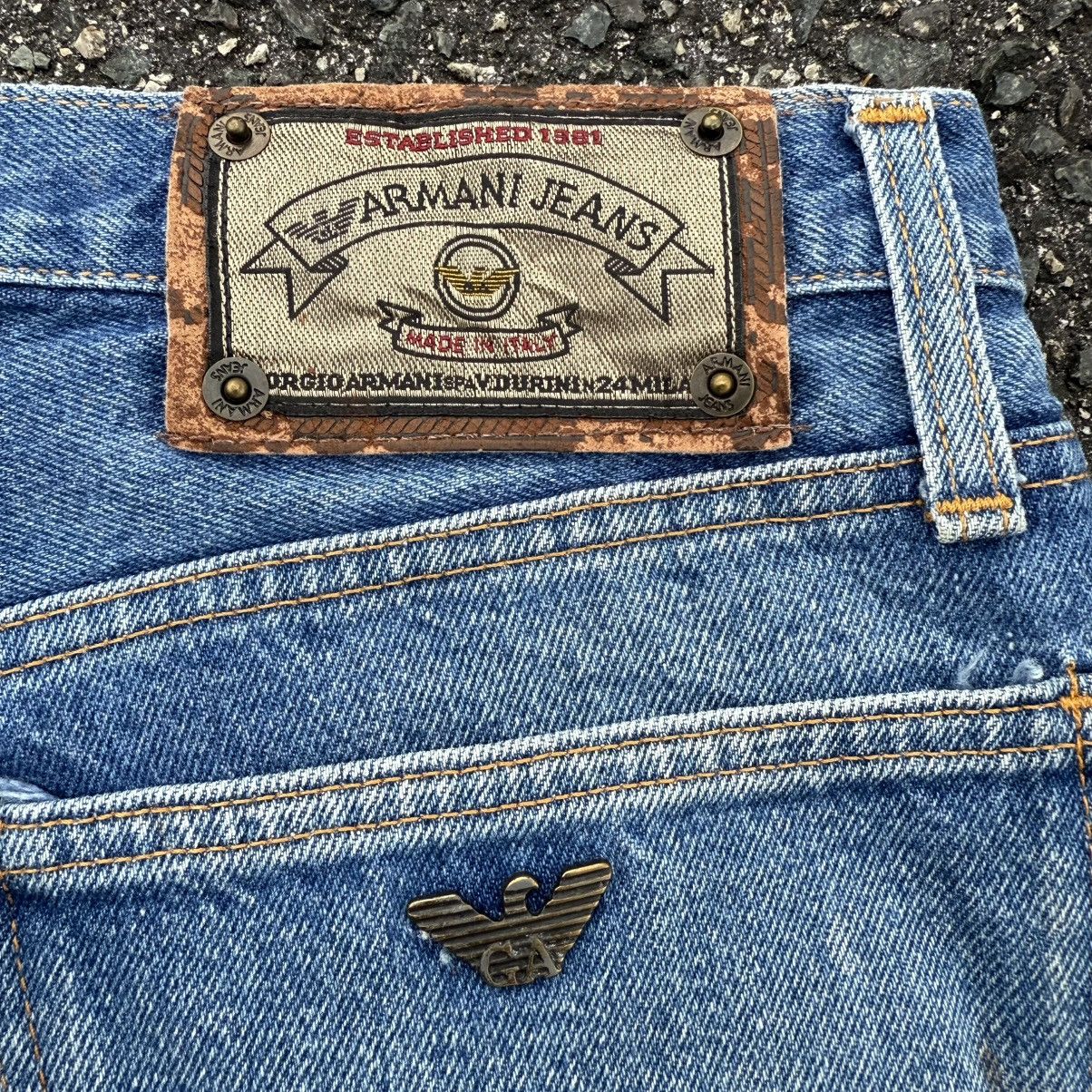 Giorgio Armani VINTAGE ARMANI JEANS 90' LIGHT WASH DENIM JEAN PANTS Size US 31 - 15 Thumbnail