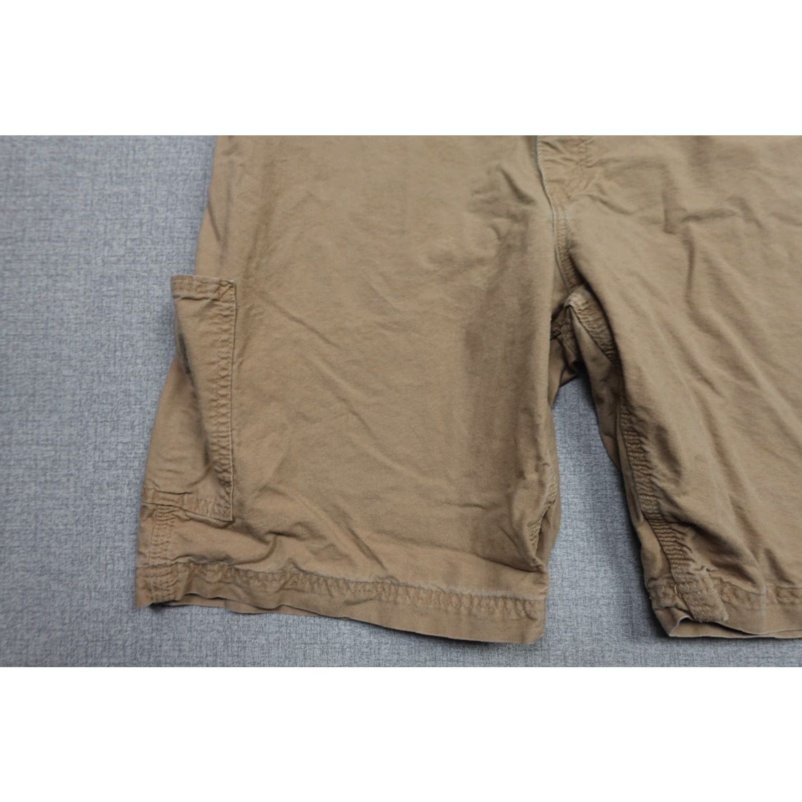 Carhartt Carhartt Mens 38 Beige Hammer Loop Cotton Work B147-DKH Short Cargo Shorts Chino Relaxed Straight Front 100% Cotton Vintage No Size US 38 / EU 54 - 3 Thumbnail