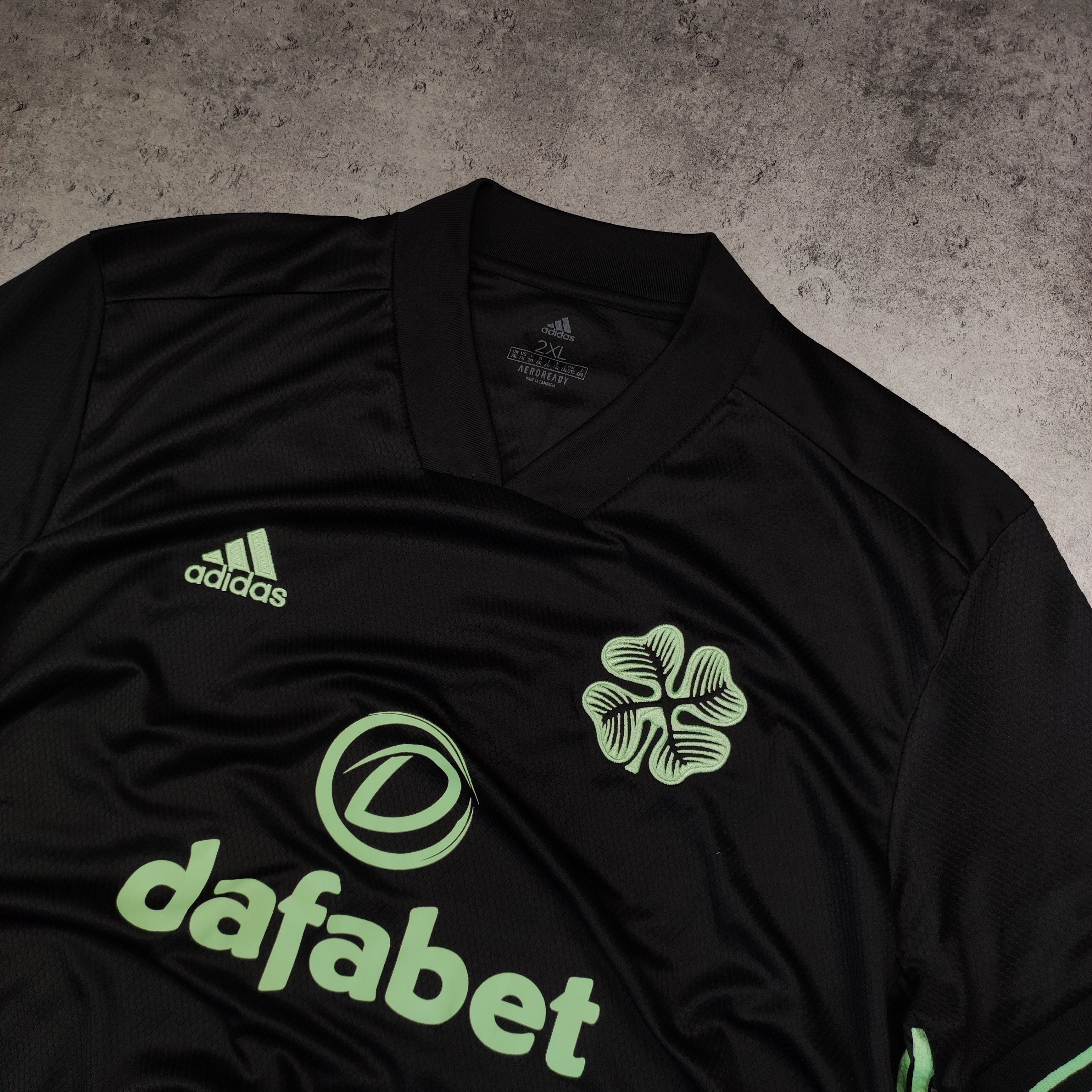 Adidas RARE Adidas x Celtic Glasgow Third Football Black Jersey Size US XXL / EU 58 / 5 - 4 Thumbnail