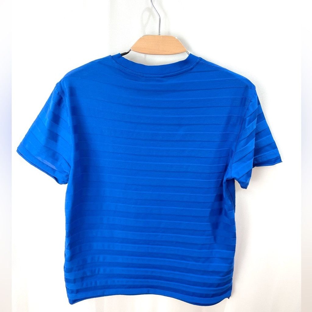 Emporio Armani EMPORIO ARMANI Blue Horizontal Tonal Stripe T-Shirt Size M Size US M / EU 48-50 / 2 - 3 Thumbnail