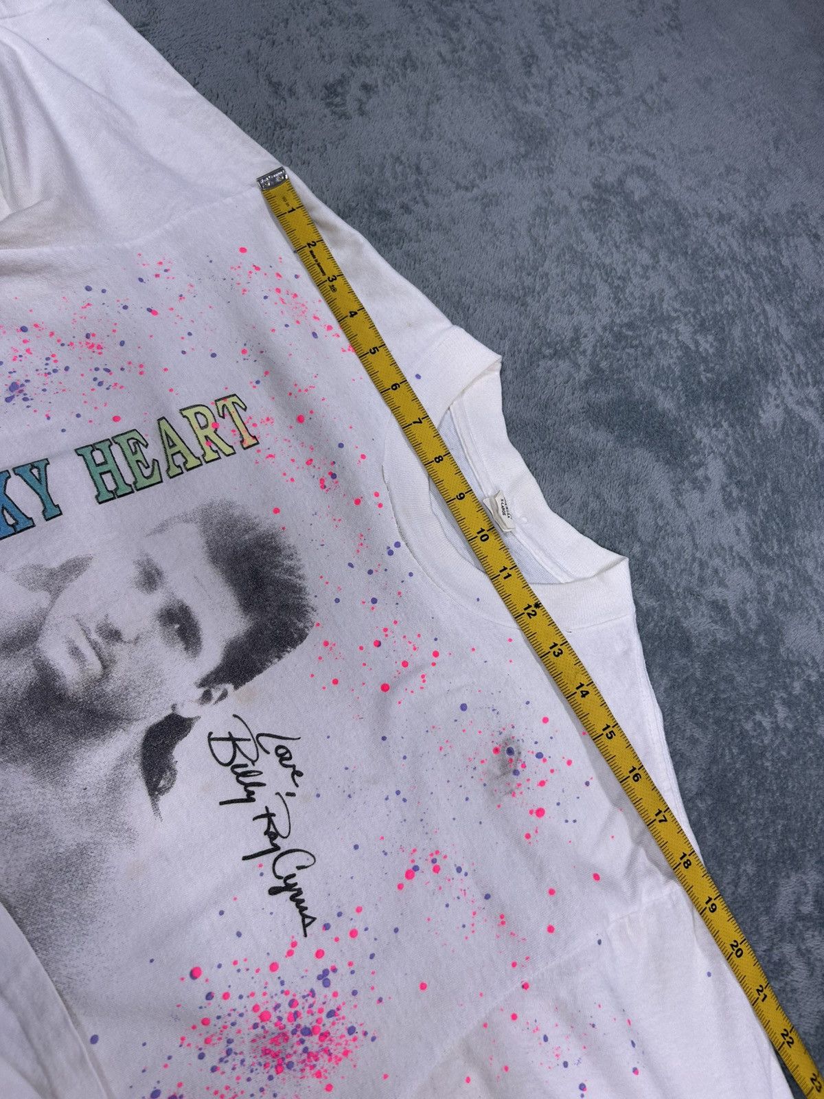 Band Tees Vintage 90’s “Achy Beaky Heart” Billy Ray Cyrus Graphic Tee Size US XL / EU 56 / 4 - 8 Thumbnail
