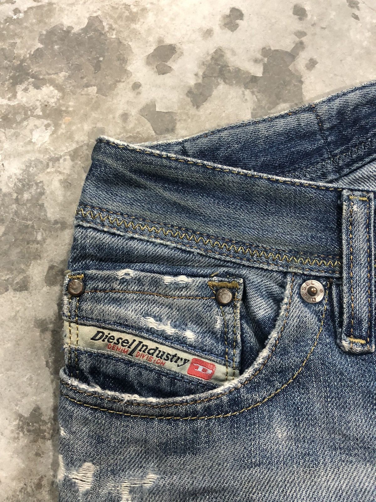 Diesel × Vintage Rare Design Diesel Distressed Denim Jeans Size 29" - 7 Thumbnail