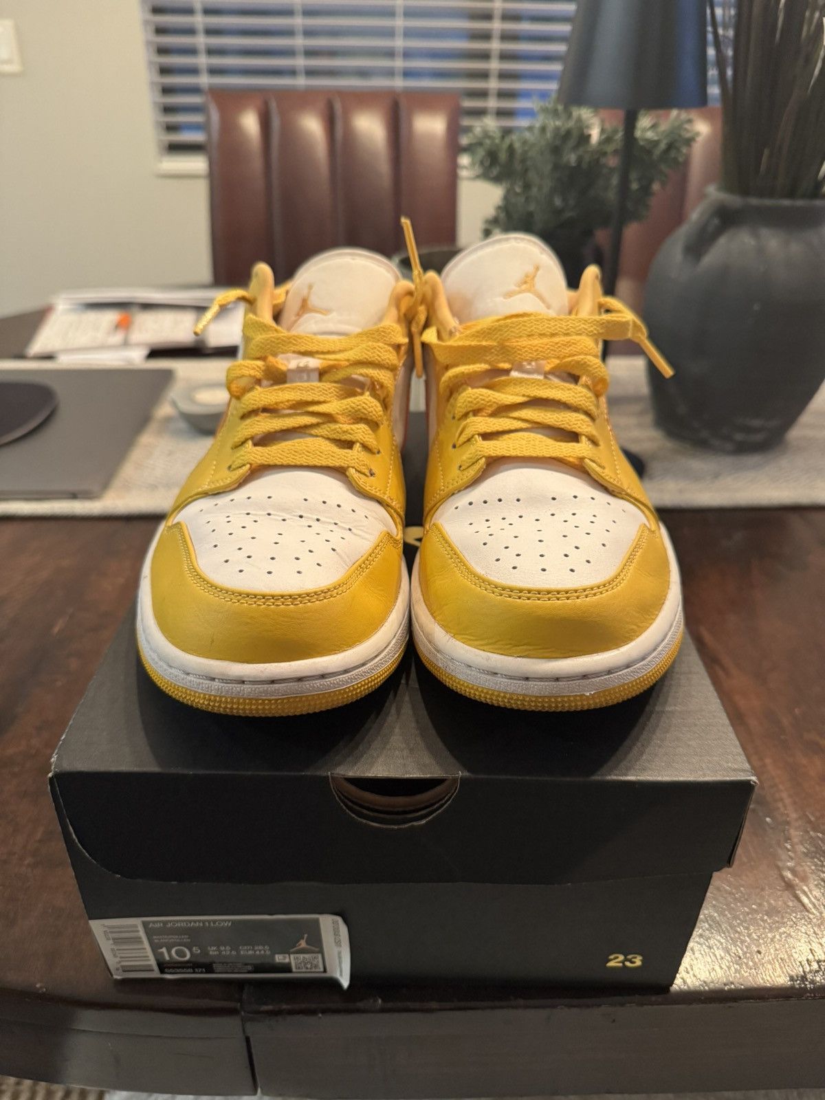 Nike Air Jordan 1 Low Size US 10.5 / EU 43-44 - 1 Thumbnail