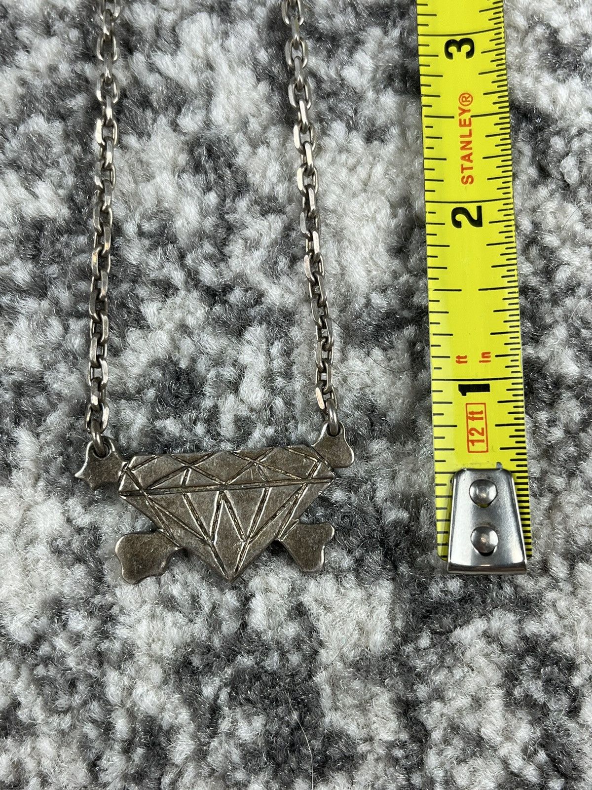 Undercover AW01 Undercover DAVF Diamond & Crossbones Silver Necklace Size ONE SIZE - 4 Thumbnail