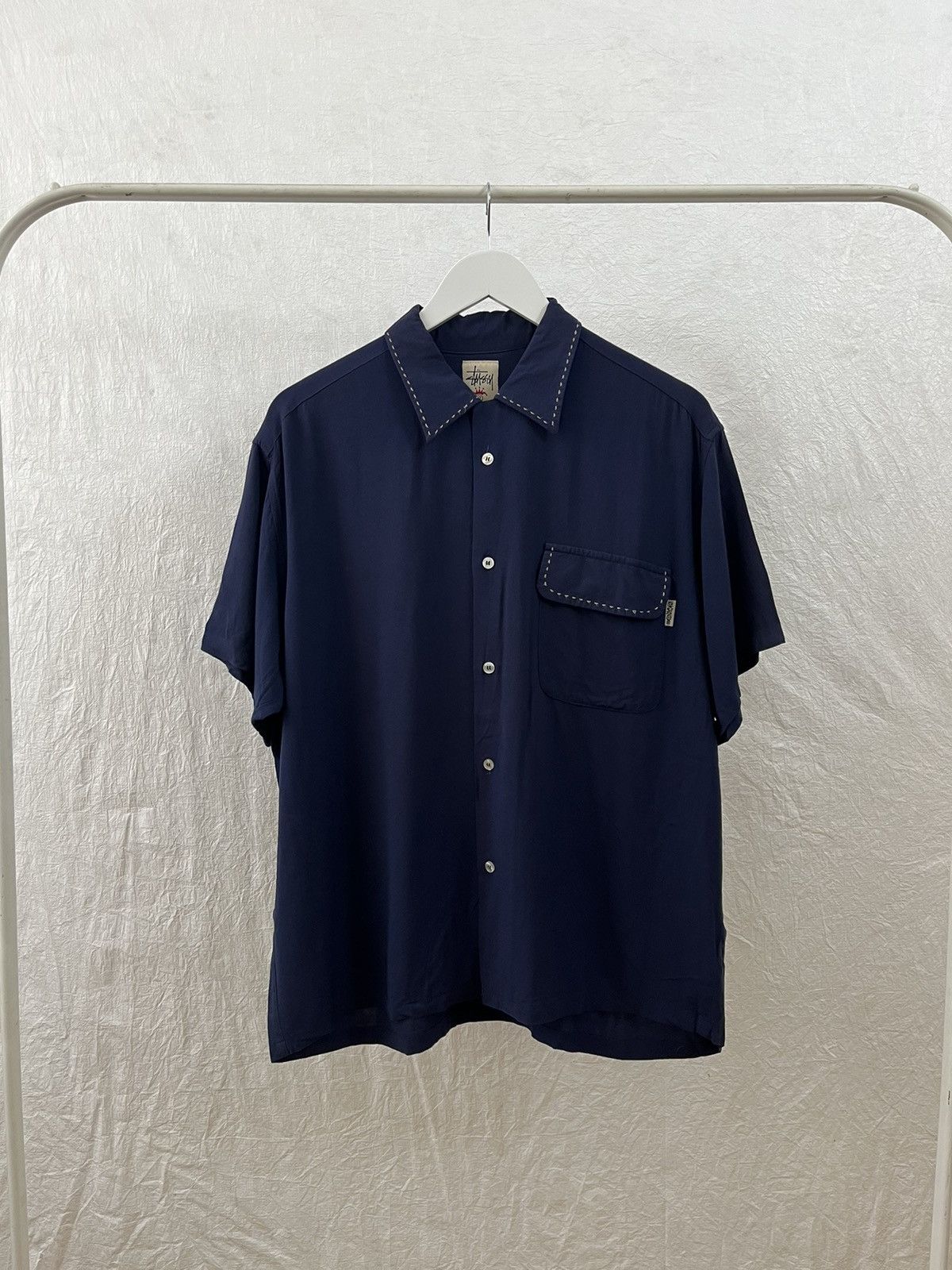 Stussy Stüssy 1990s short-sleeve rayon shirt Size US L / EU 52-54 / 3 - 1 Thumbnail