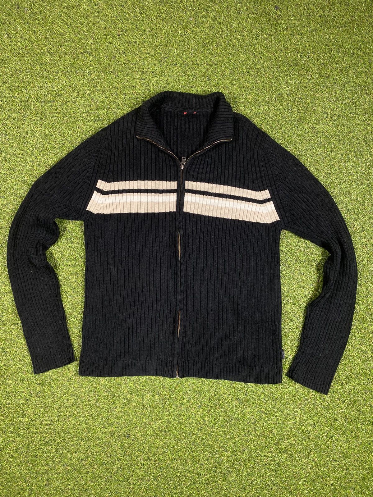 Japanese Brand Vintage 90s Japanese zip up hoodie streetwear style size L Size US L / EU 52-54 / 3 - 1 Thumbnail