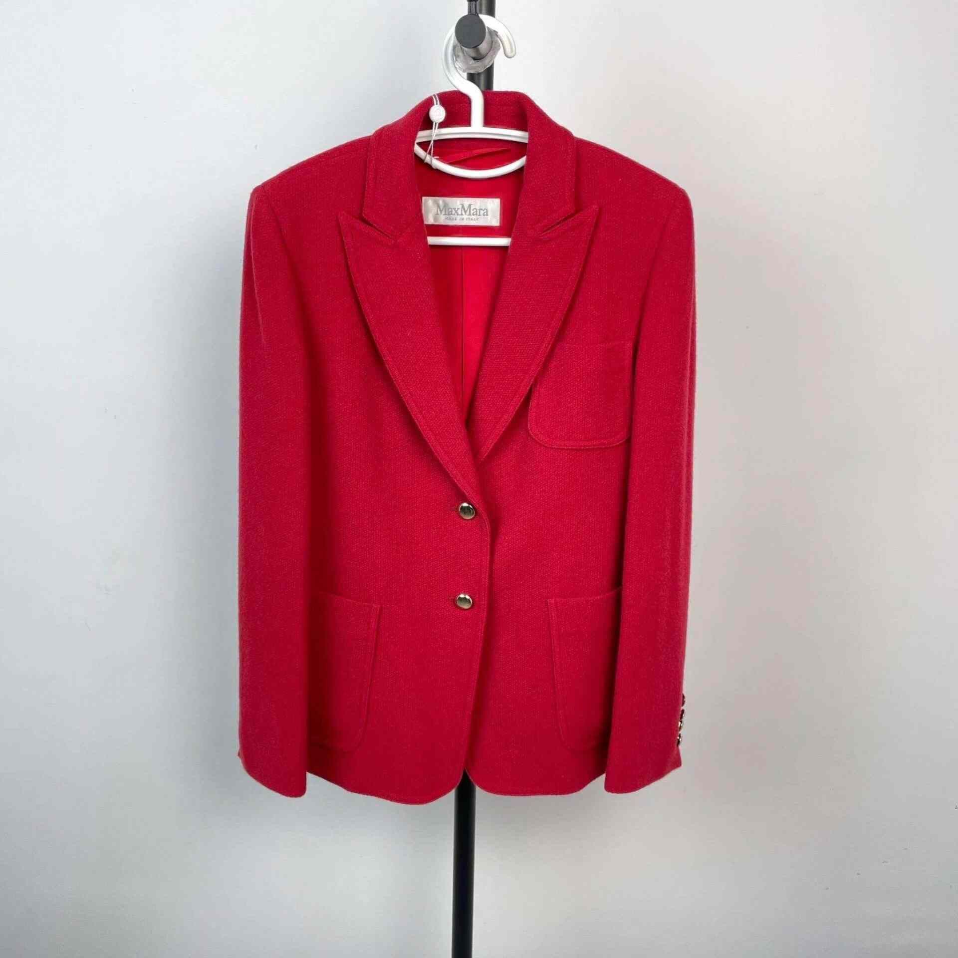 Max Mara Max Mara Red Coat M Women Size M / US 6-8 / IT 42-44 - 1 Thumbnail
