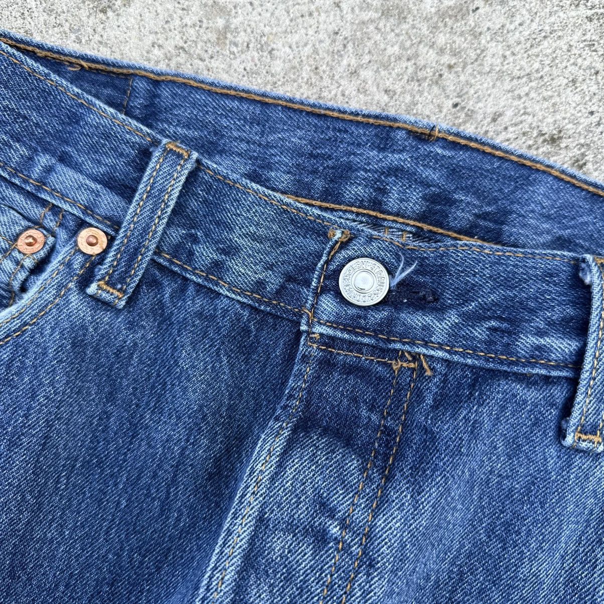Levi's Levi’s 501 Jeans Blue Denim W34 L32 Size US 34 / EU 50 - 6 Thumbnail