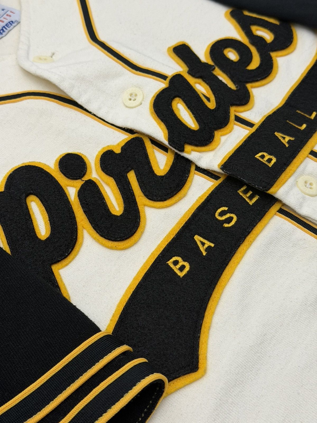 Starter Vintage 90s Pittsburgh Pirates MLB Stater Tailsweep Script L Size US L / EU 52-54 / 3 - 3 Thumbnail