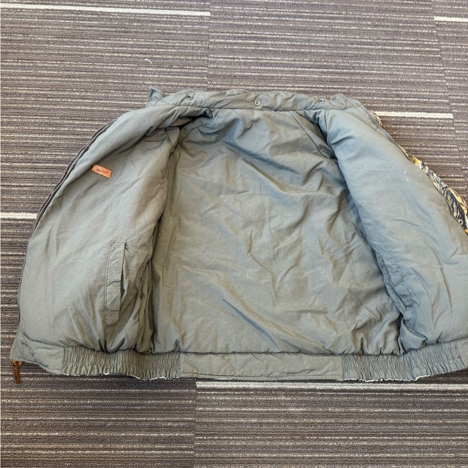 Realtree × Vintage × Woolrich Woolen Mills Woolrich Camouflage Puffer Jacket for Outdoor Activities Size US L / EU 52-54 / 3 - 4 Thumbnail