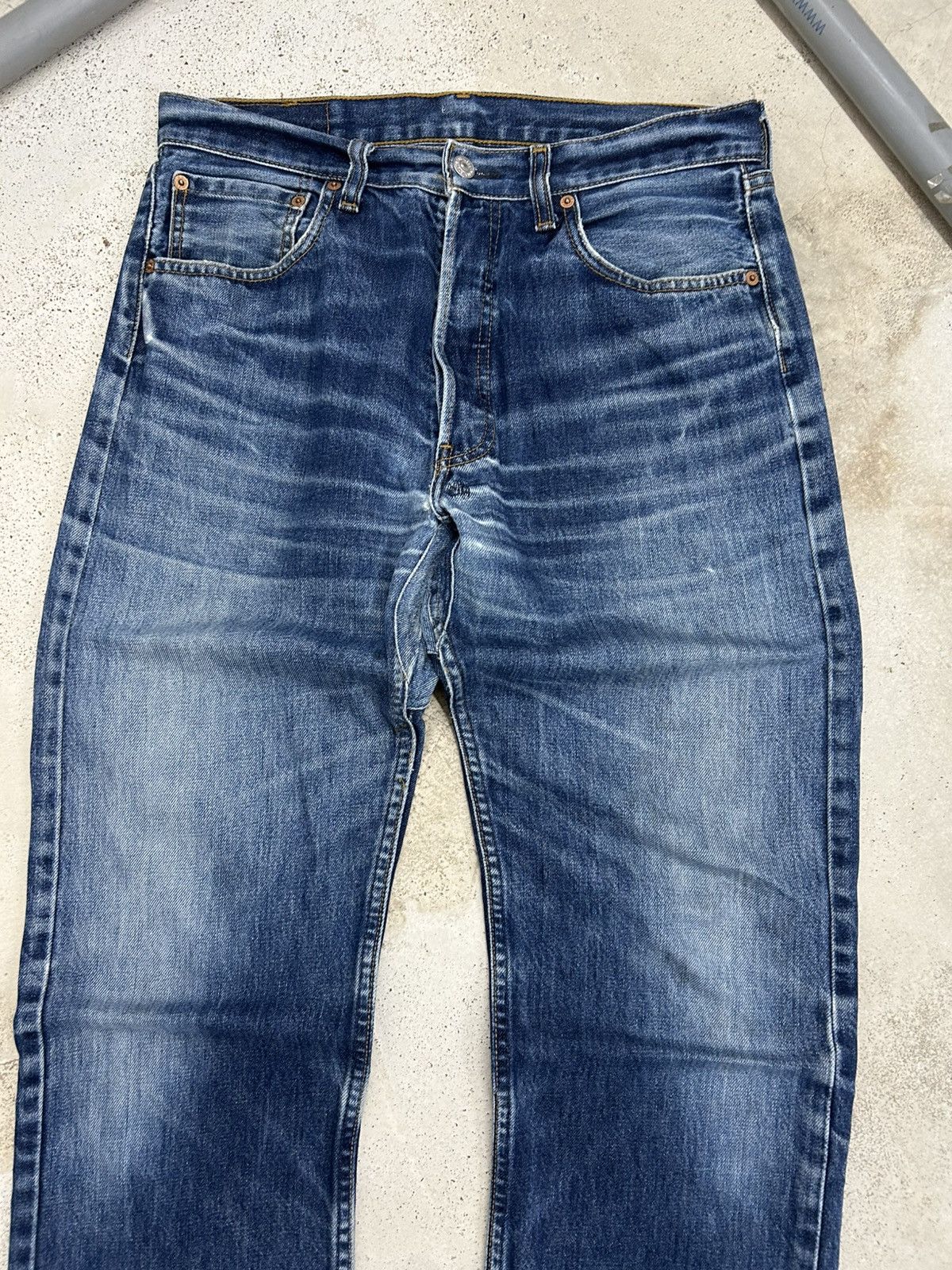 Levi's Vintage Levis 501 Baggy Jeans Extend Rise Button Fly Size US 31 - 5 Thumbnail