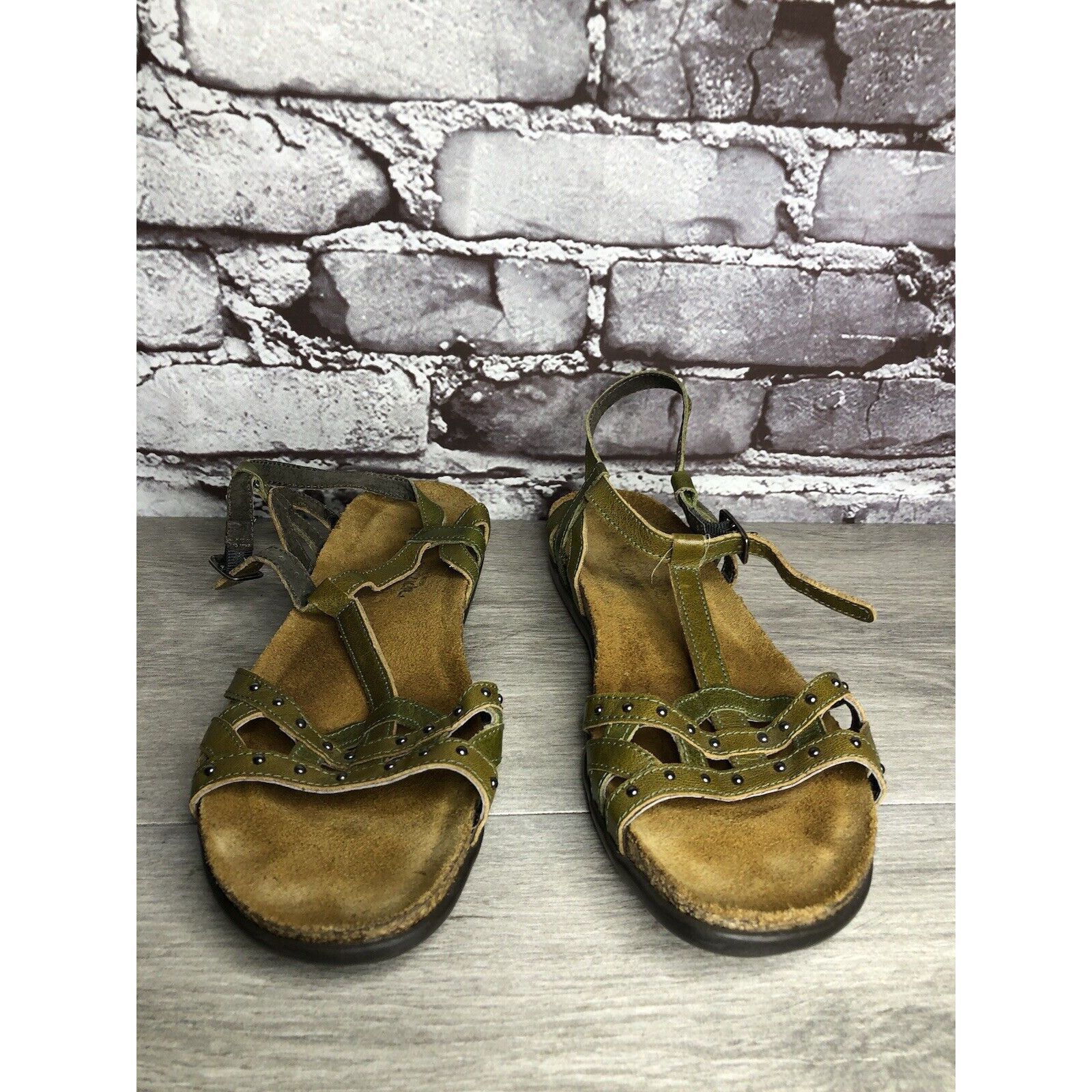 Other Naot Elinor Pine Green Leather Strappy Cork Strap Sandals Wo Size US 7.5 / IT 37.5 - 15 Thumbnail