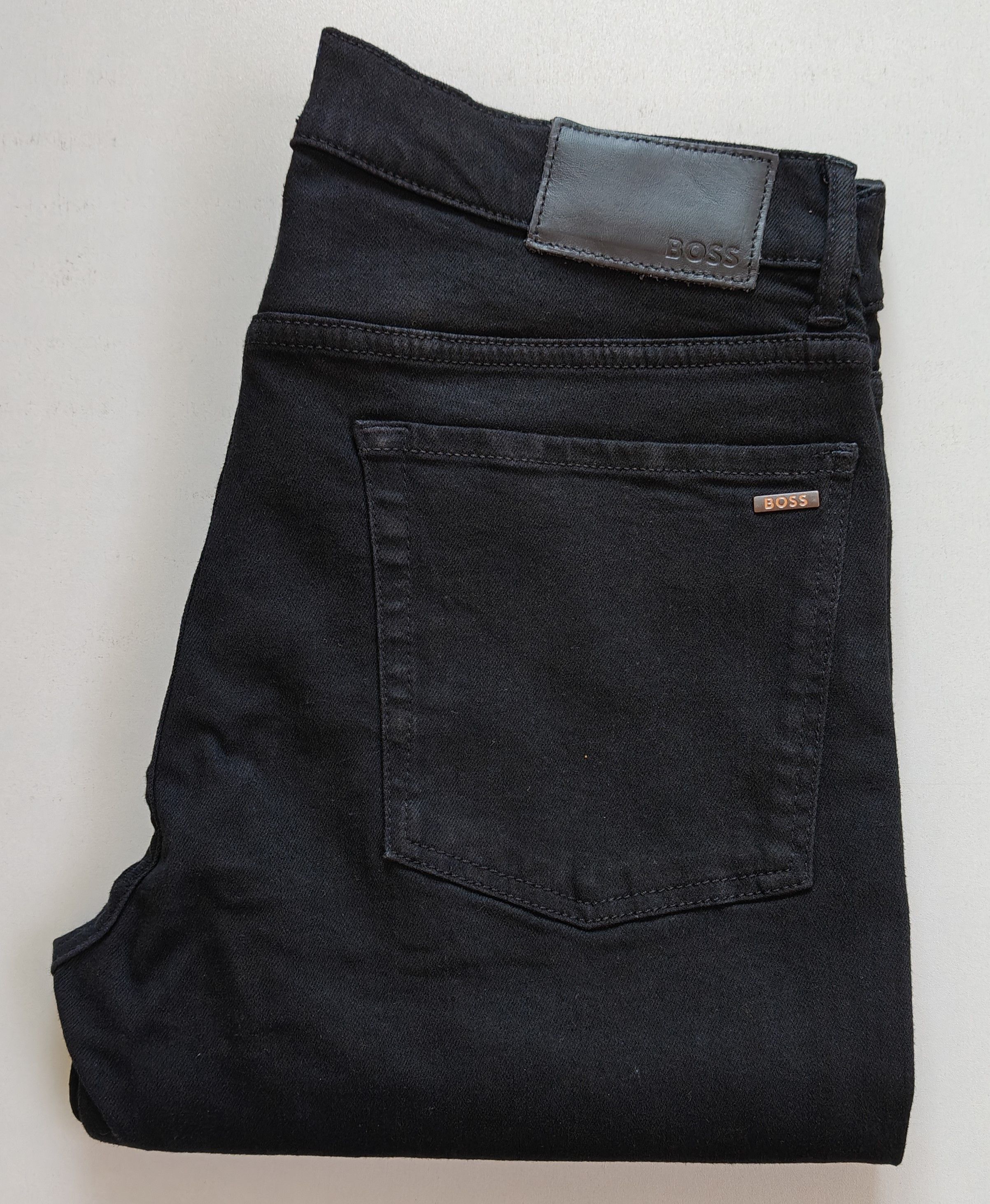 Hugo Boss HUGO BOSS RE.MAINE Regular fit Jeans Free Shipping T/6074 Size US 30 / EU 46 - 1 Thumbnail