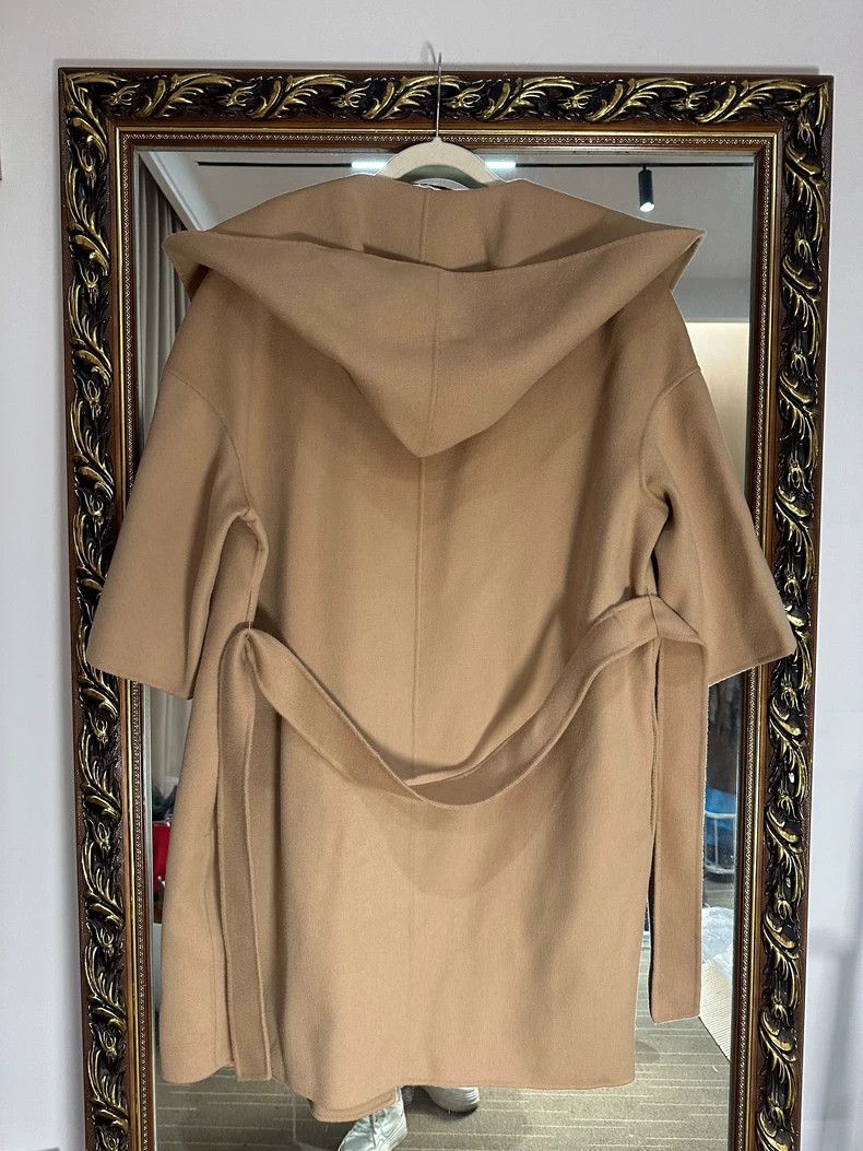 Max Mara Max Mara Wool coat Size M / US 6-8 / IT 42-44 - 2 Thumbnail
