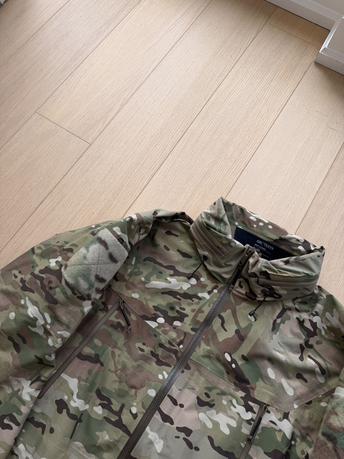 Arc'teryx Arc’teryx LEAF Alpha Gen 2.1 Multicam XL Size US XL / EU 56 / 4 - 6 Thumbnail