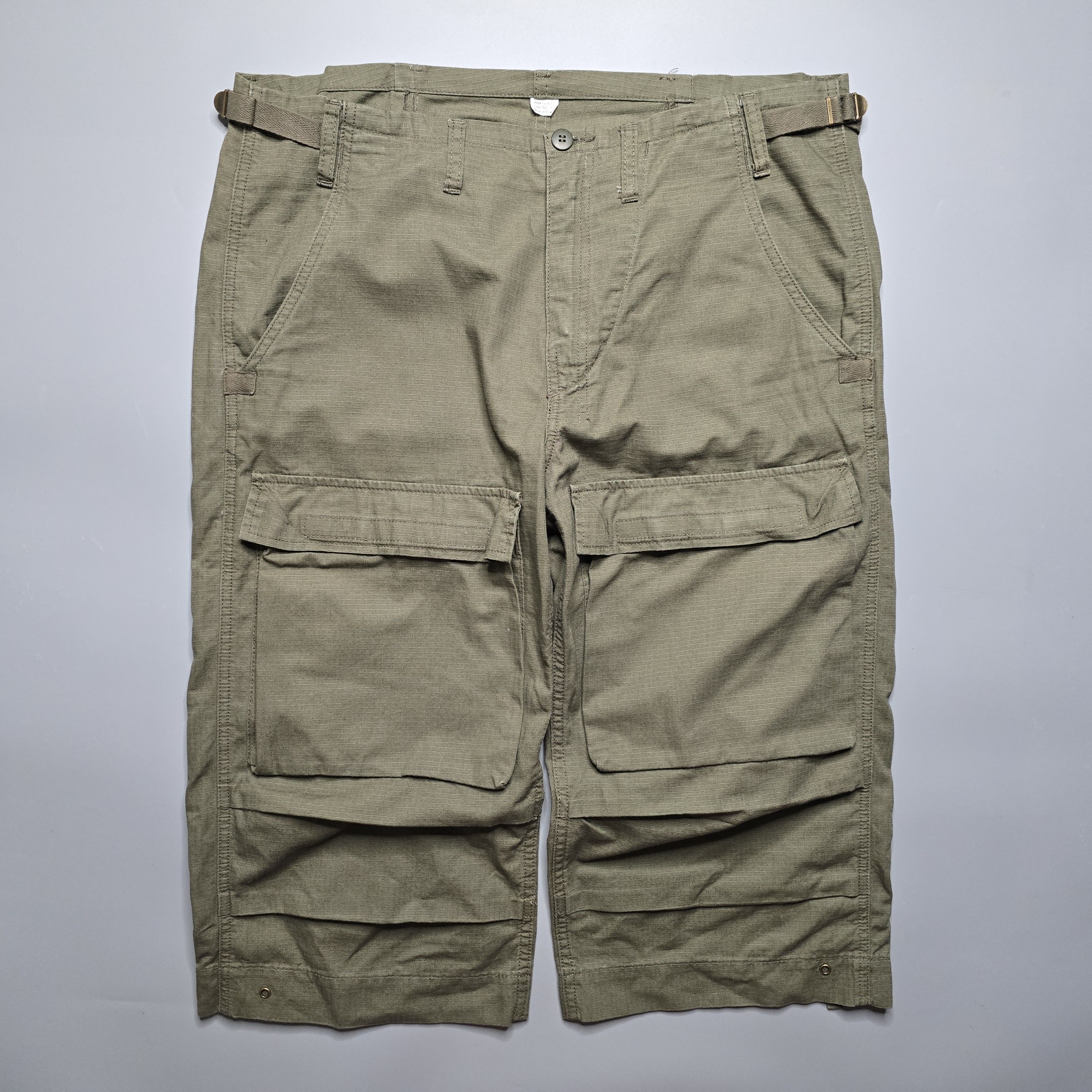 Evisu Seagull Baggy Capri Cargo Pants