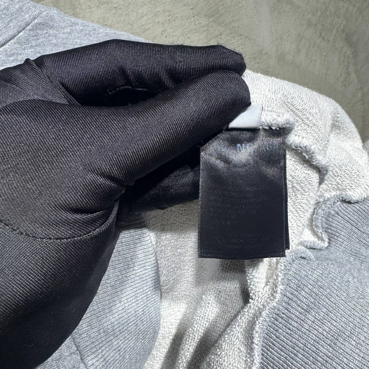 Balenciaga Balenciaga Copy Right small logo hoodie Size US M / EU 48-50 / 2 - 14 Thumbnail