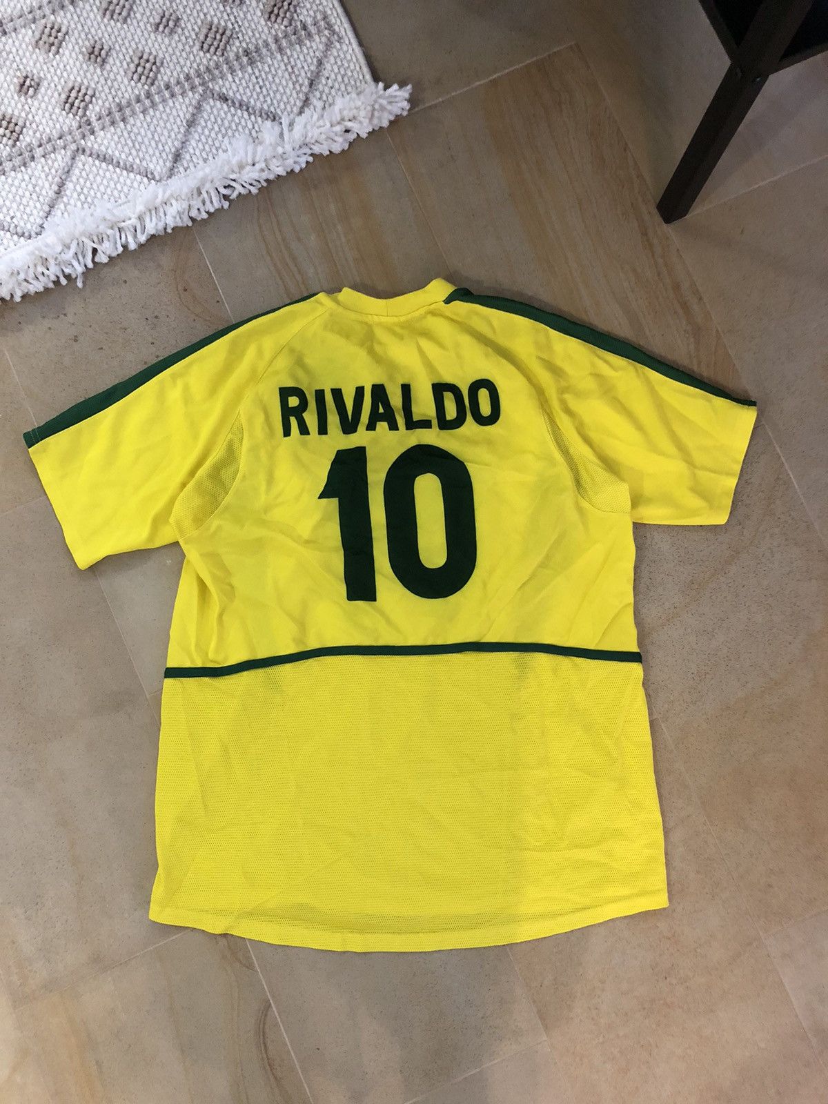 Vintage VINTAGE BRAZIL #10 RIVALDO BOOTLEG JERSEY Size US L / EU 52-54 / 3 - 2 Thumbnail