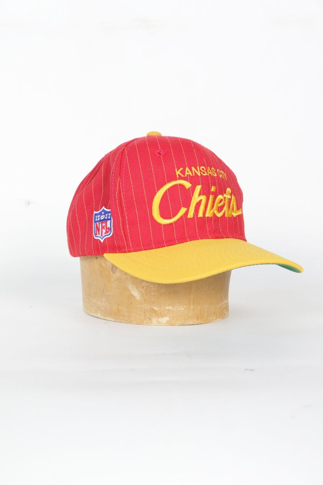 Sports Specialties 90's Sport Specialties Kansas City Chief Pinstripe Snap Back Size ONE SIZE - 1 Thumbnail
