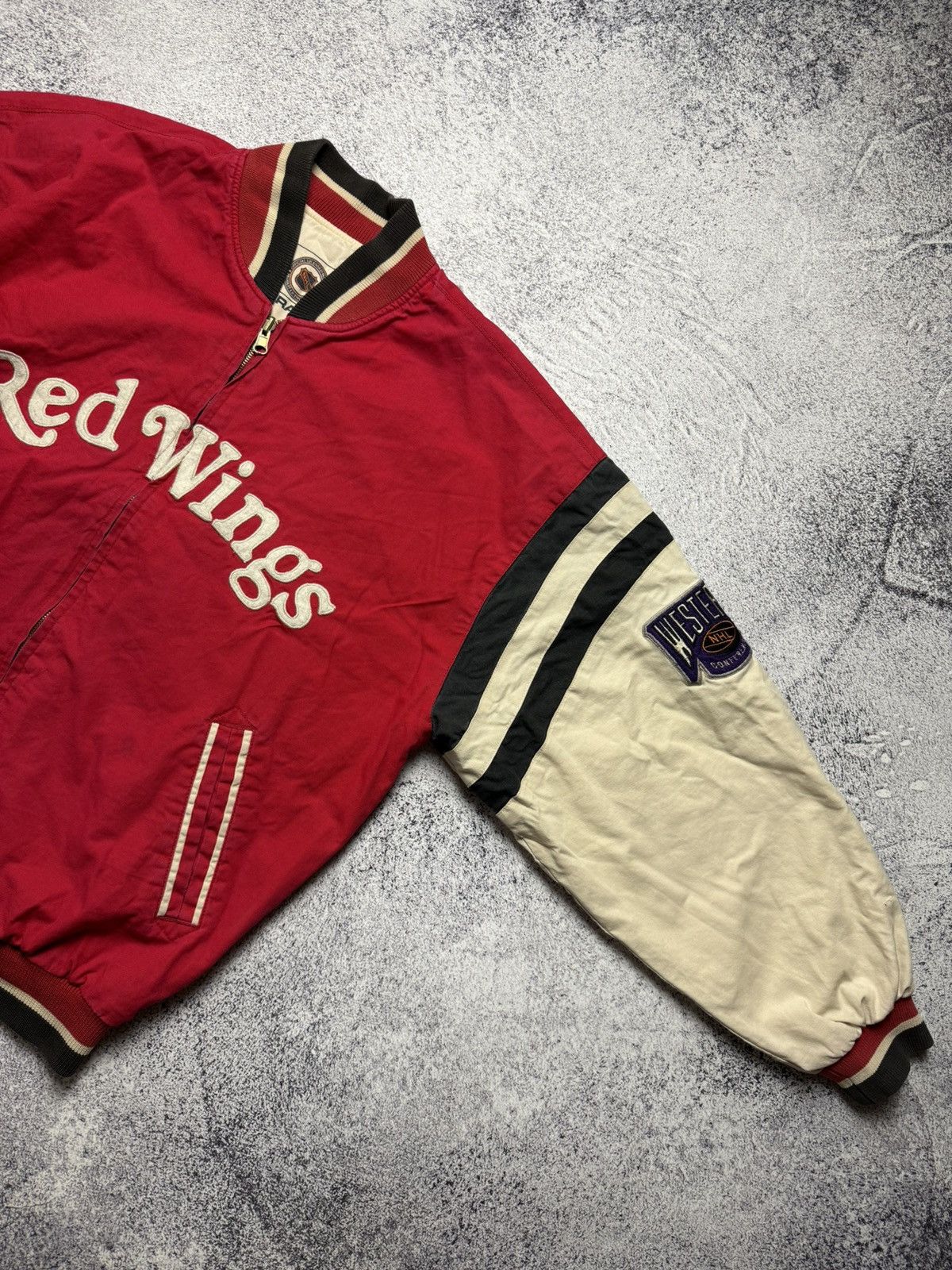 NHL Vintage 90s Mirage NHL Red Wings Detroit Bomber Jacket Rare Size US XL / EU 56 / 4 - 8 Thumbnail